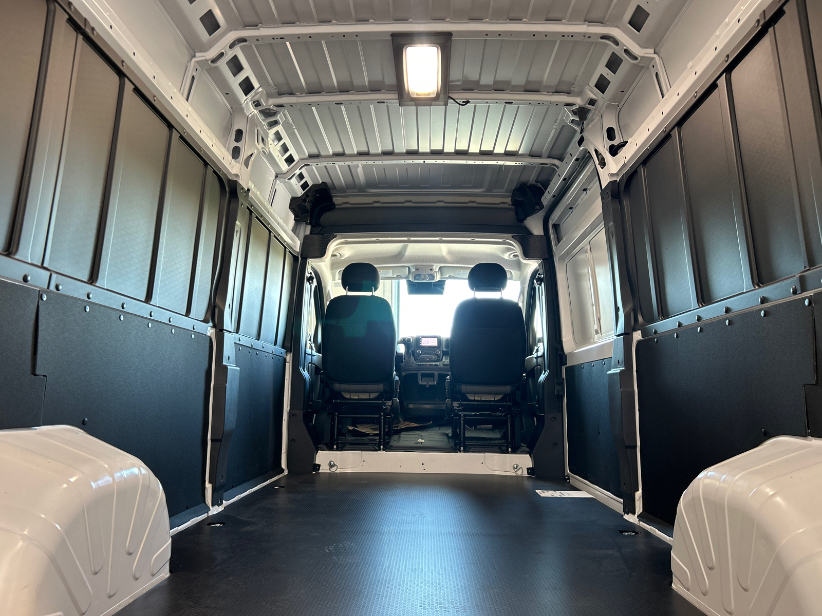 2024 Ram ProMaster 2500 High Roof 26