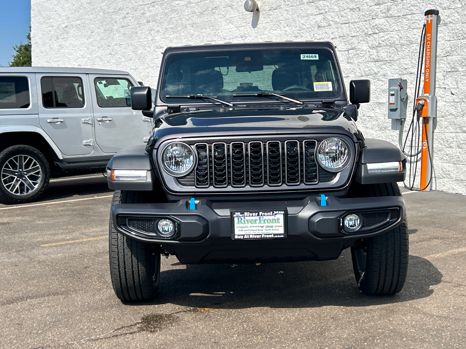 2024 Jeep Wrangler Sport S 4xe 3