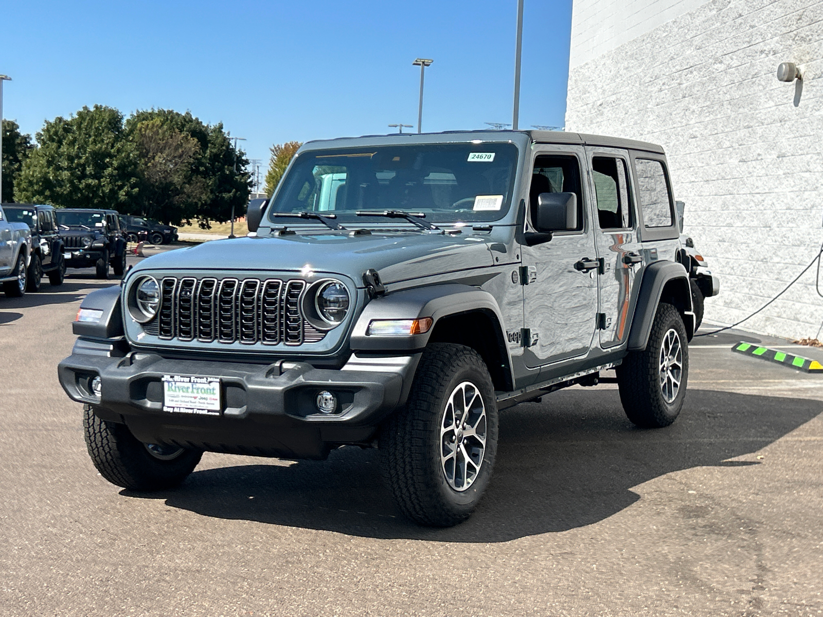 2024 Jeep Wrangler Sport S 4