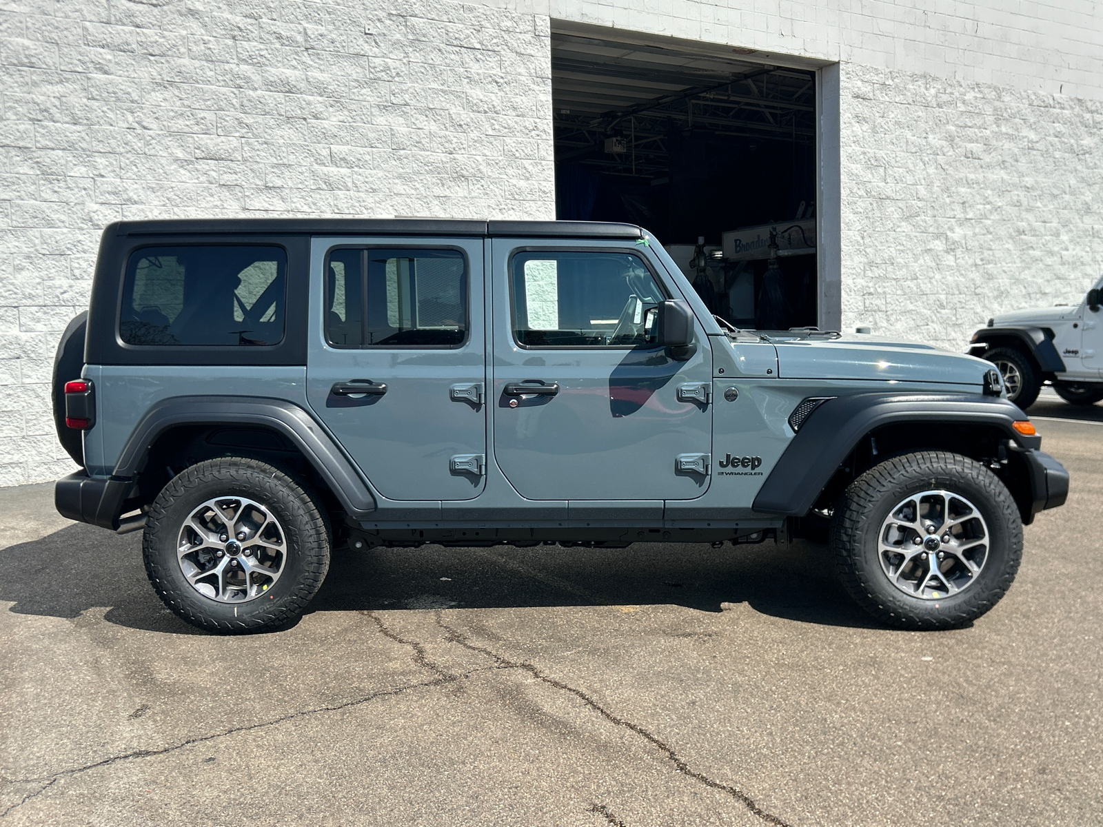 2024 Jeep Wrangler Sport S 9