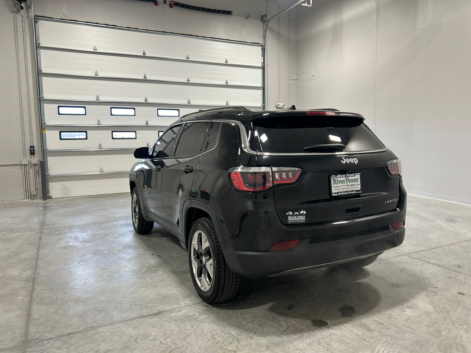 2017 Jeep New Compass Limited 8