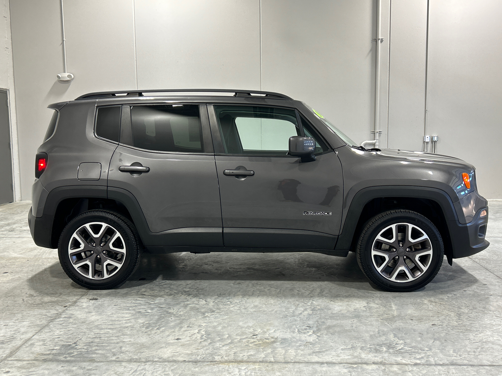 2016 Jeep Renegade Latitude 5