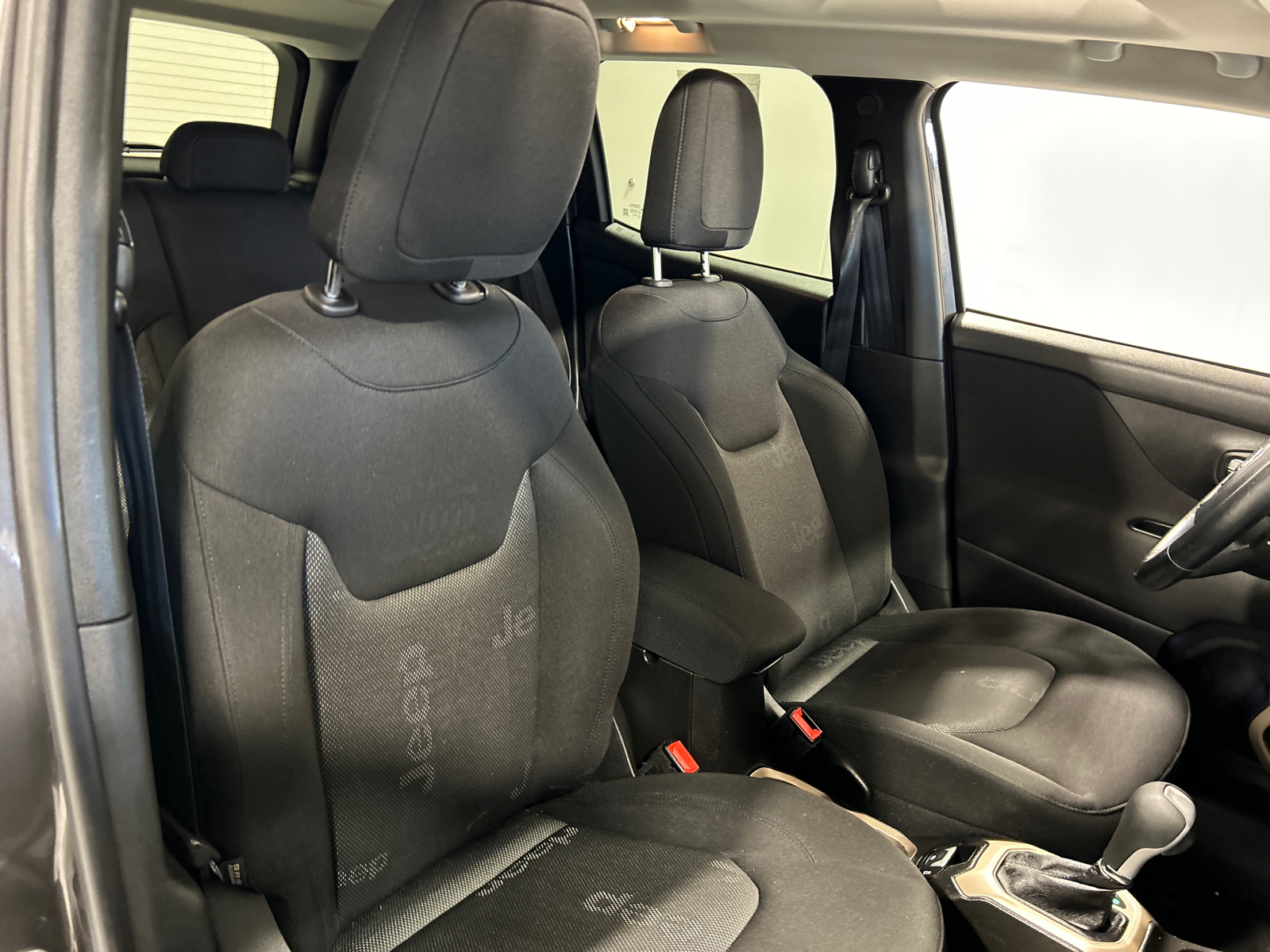 2016 Jeep Renegade Latitude 34