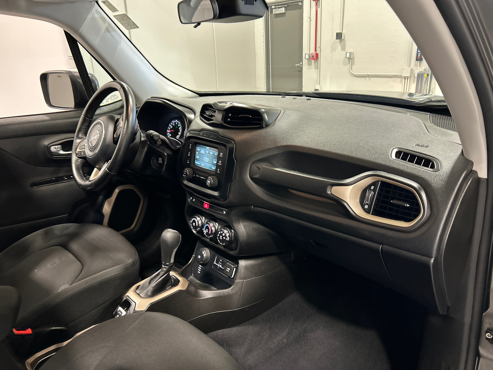 2016 Jeep Renegade Latitude 35