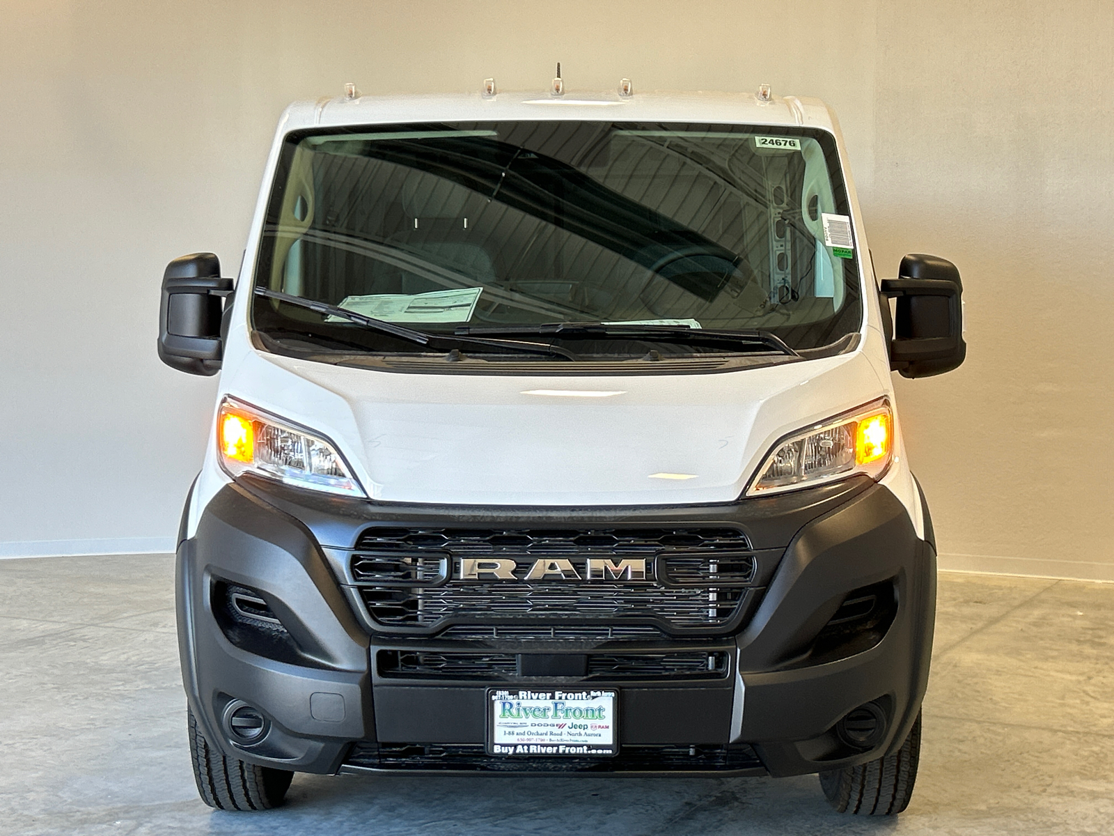 2024 Ram ProMaster 1500 Low Roof 3