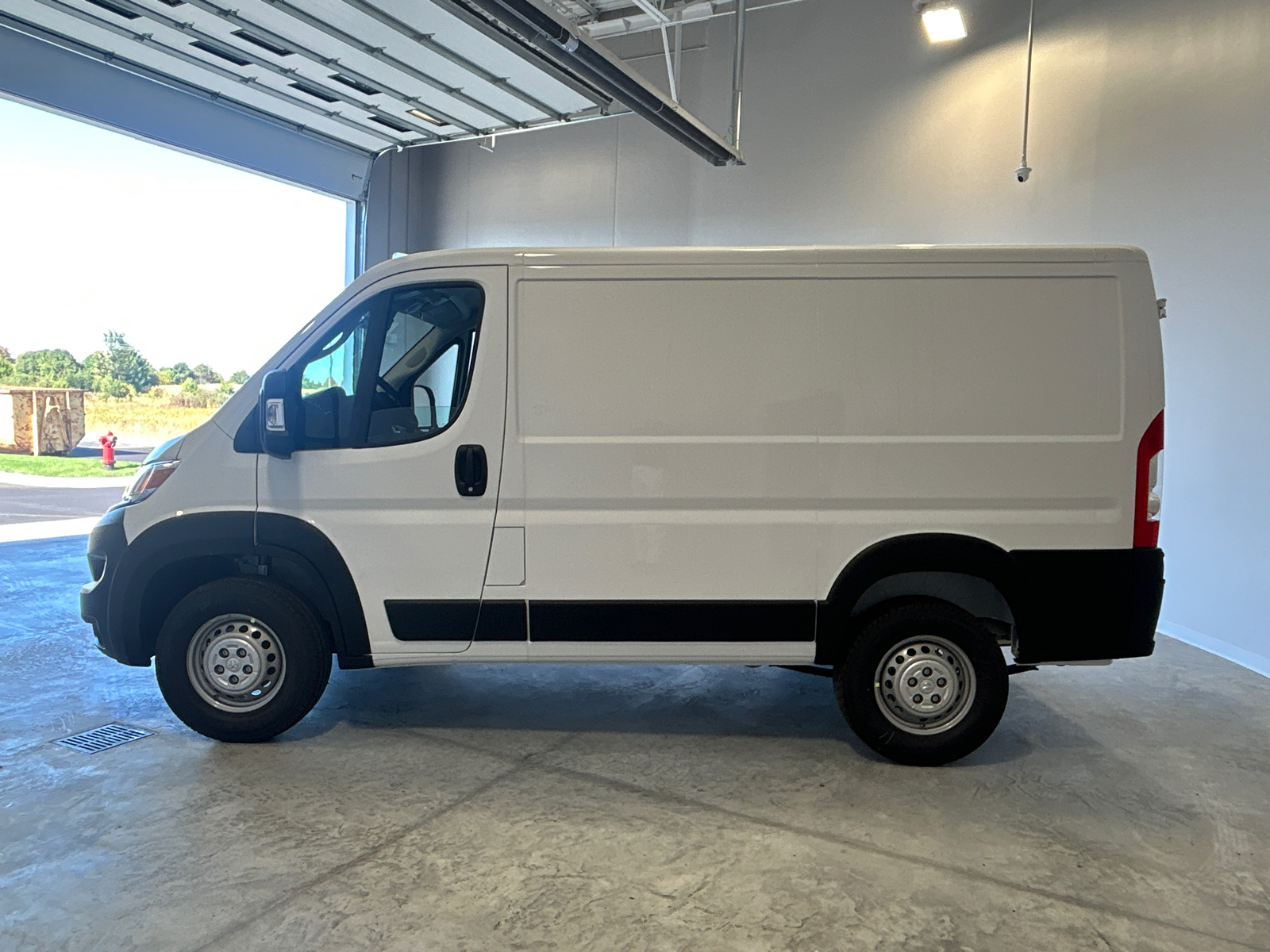 2024 Ram ProMaster 1500 Low Roof 5