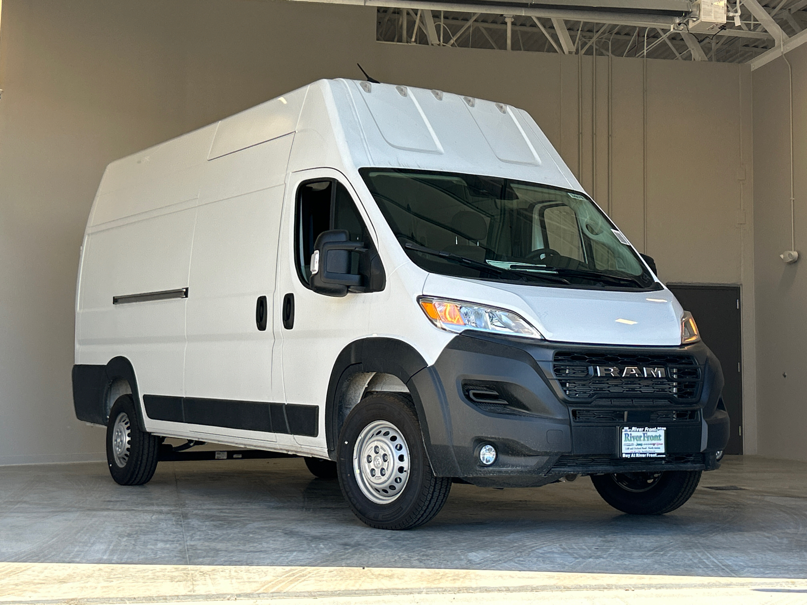 2024 Ram ProMaster 3500 Super High Roof 2