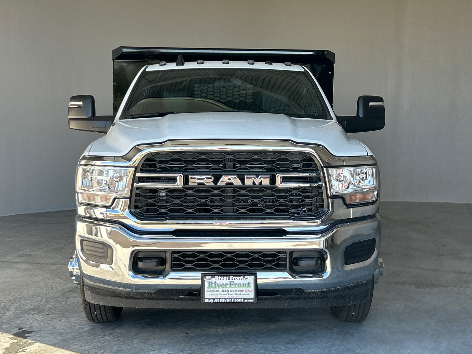 2024 Ram 3500 Tradesman 3