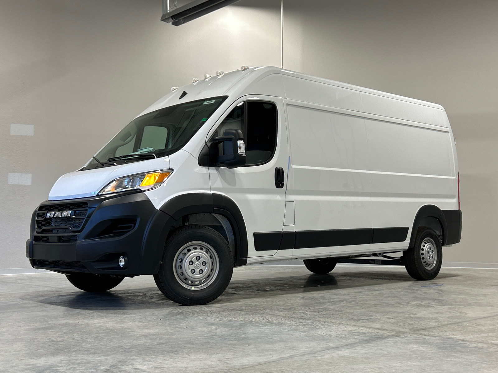 2024 Ram ProMaster 2500 High Roof 1