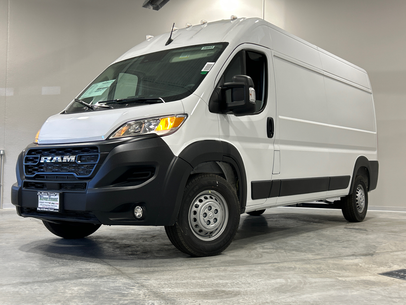 2024 Ram ProMaster 2500 High Roof 1