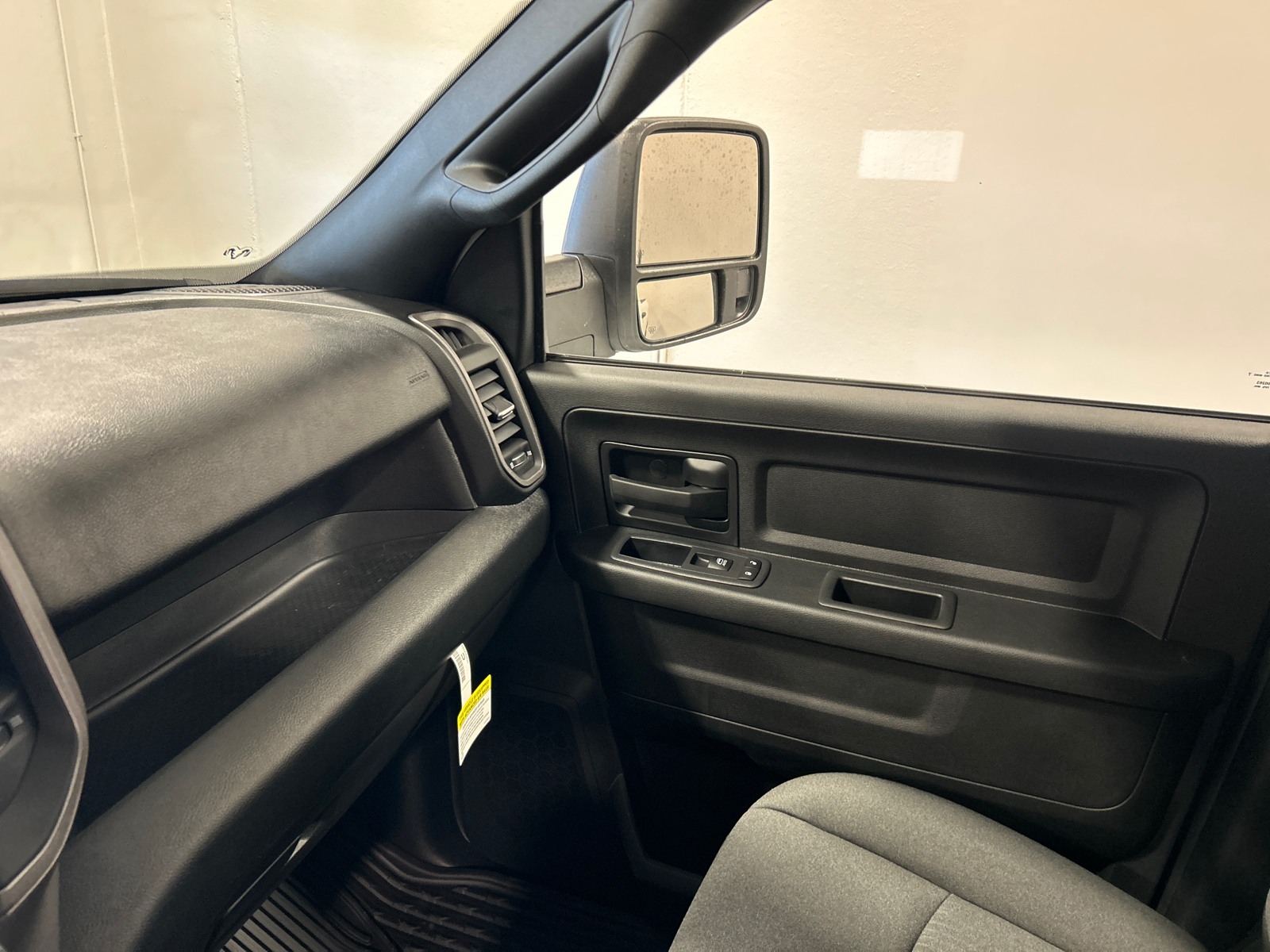 2024 Ram 2500 Tradesman 26