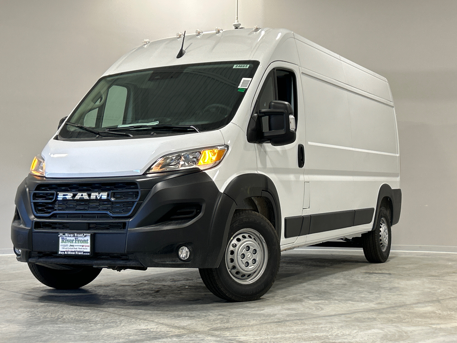 2024 Ram ProMaster 2500 High Roof 2