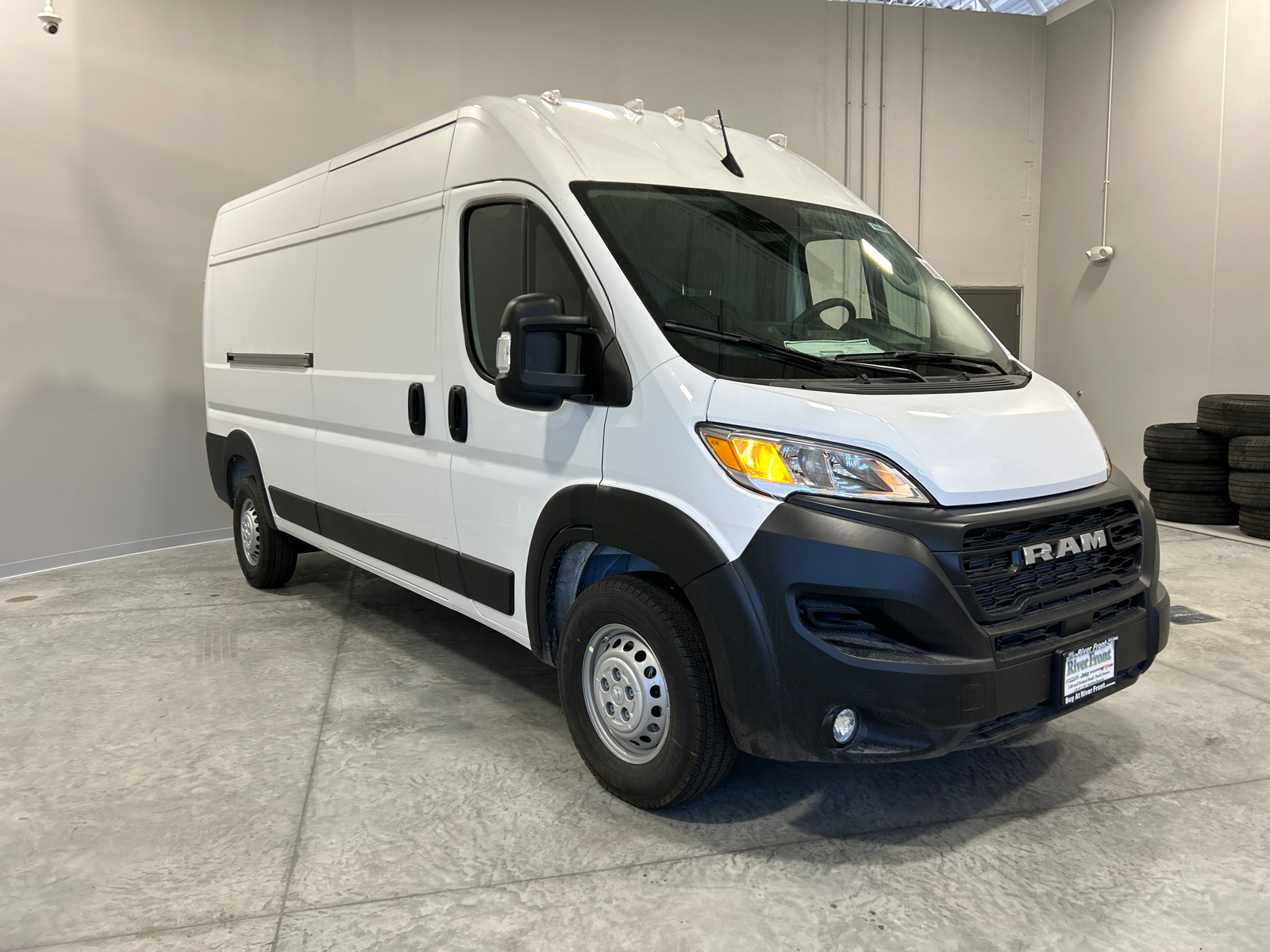 2024 Ram ProMaster 2500 High Roof 4