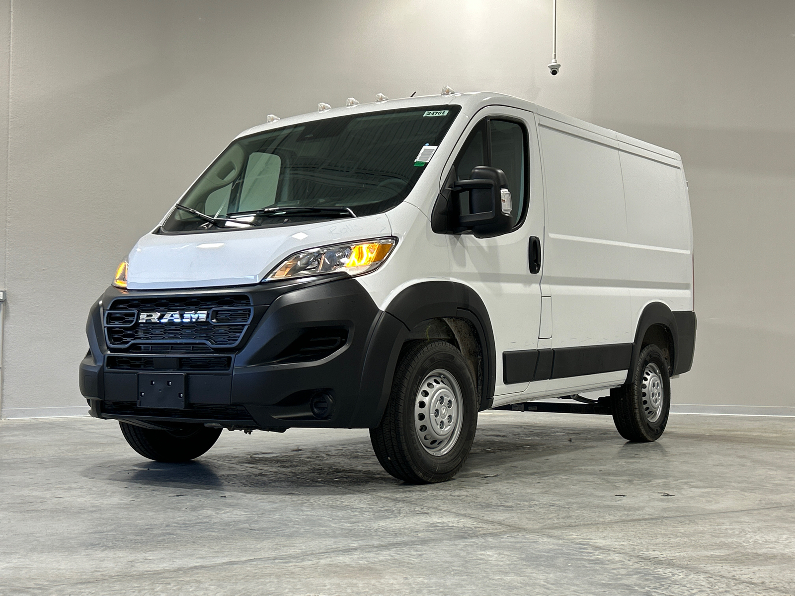 2024 Ram ProMaster 1500 Low Roof 2