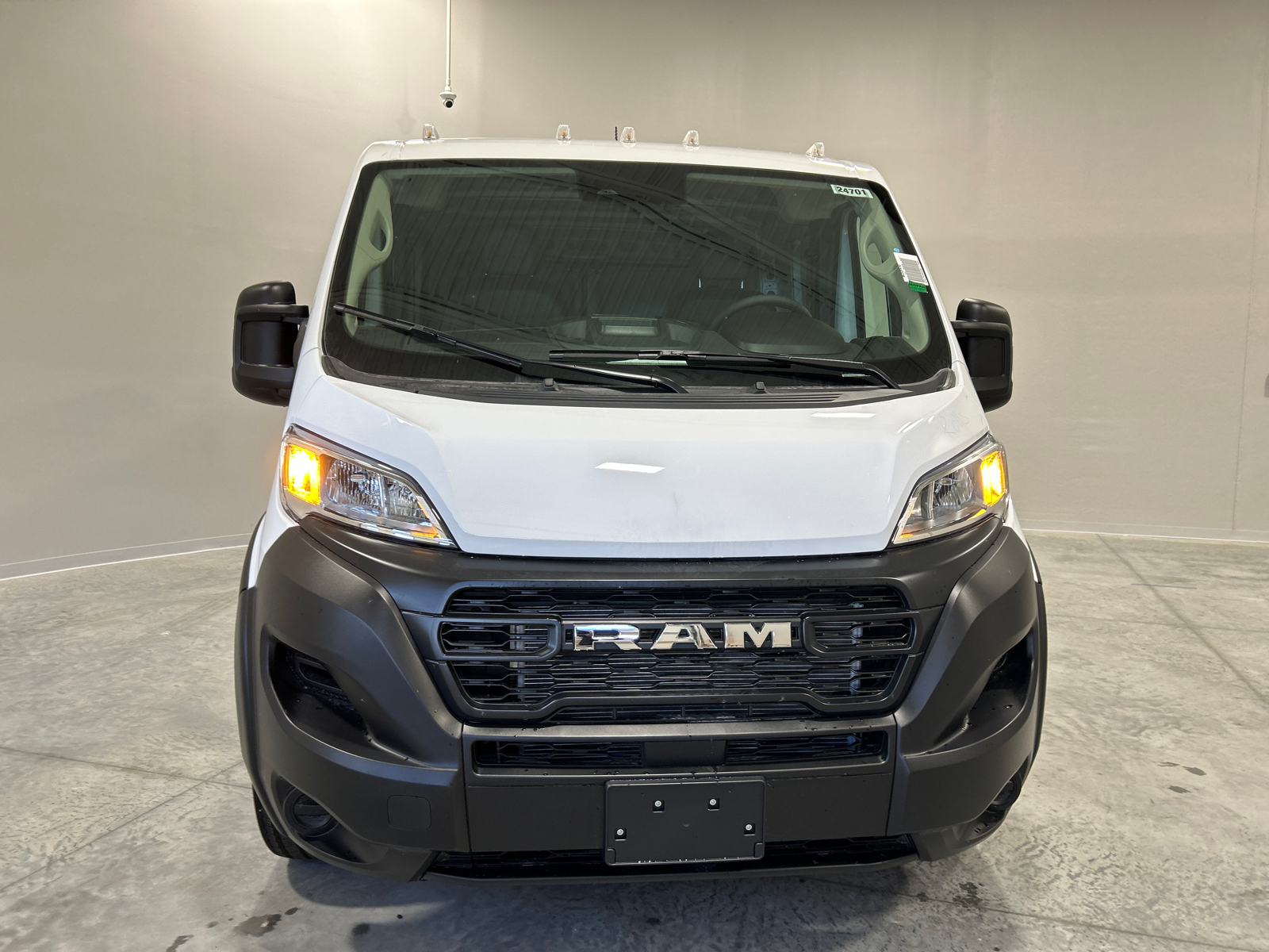 2024 Ram ProMaster 1500 Low Roof 3