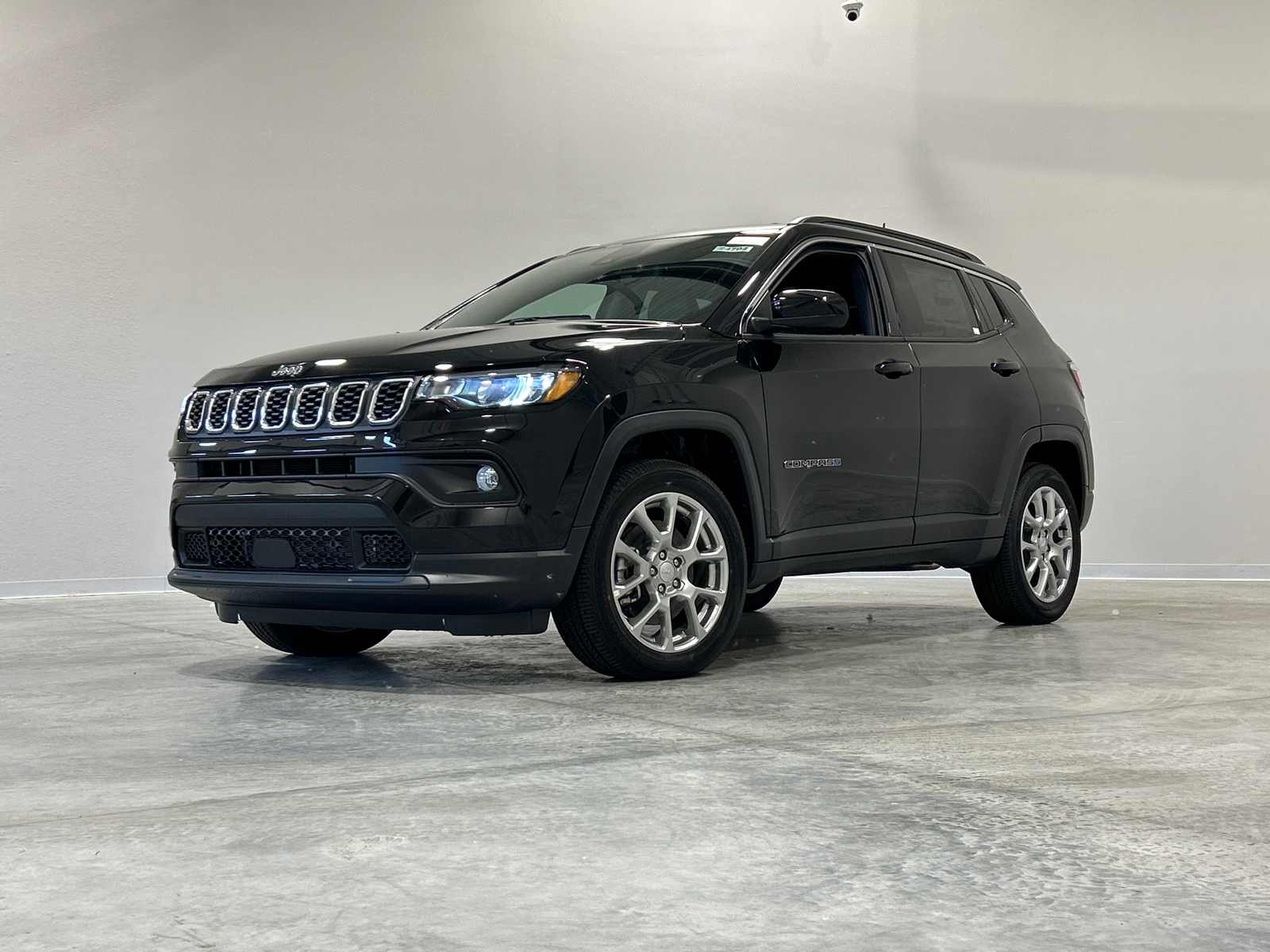 2024 Jeep Compass Latitude Lux 1