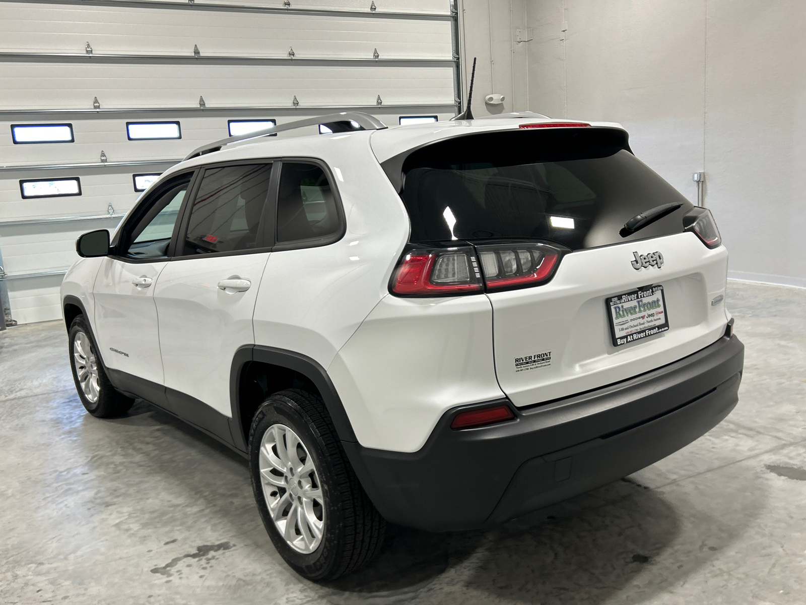 2021 Jeep Cherokee Latitude 8