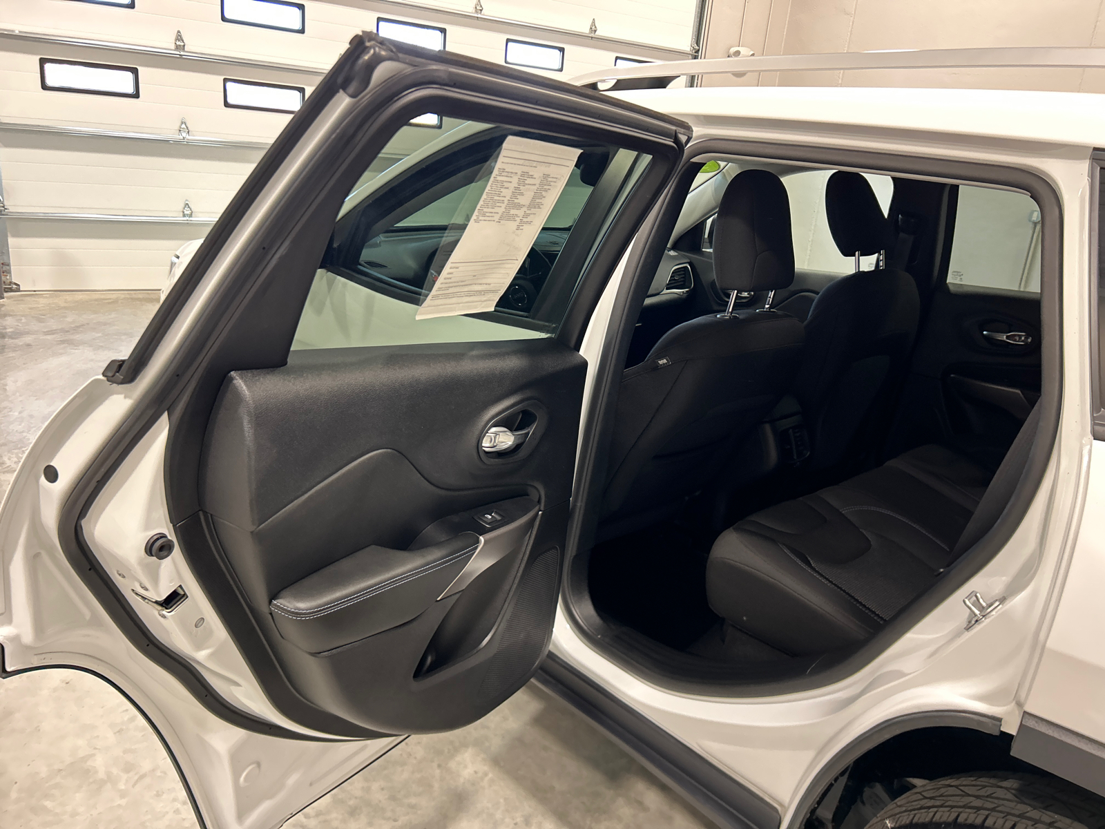 2021 Jeep Cherokee Latitude 30