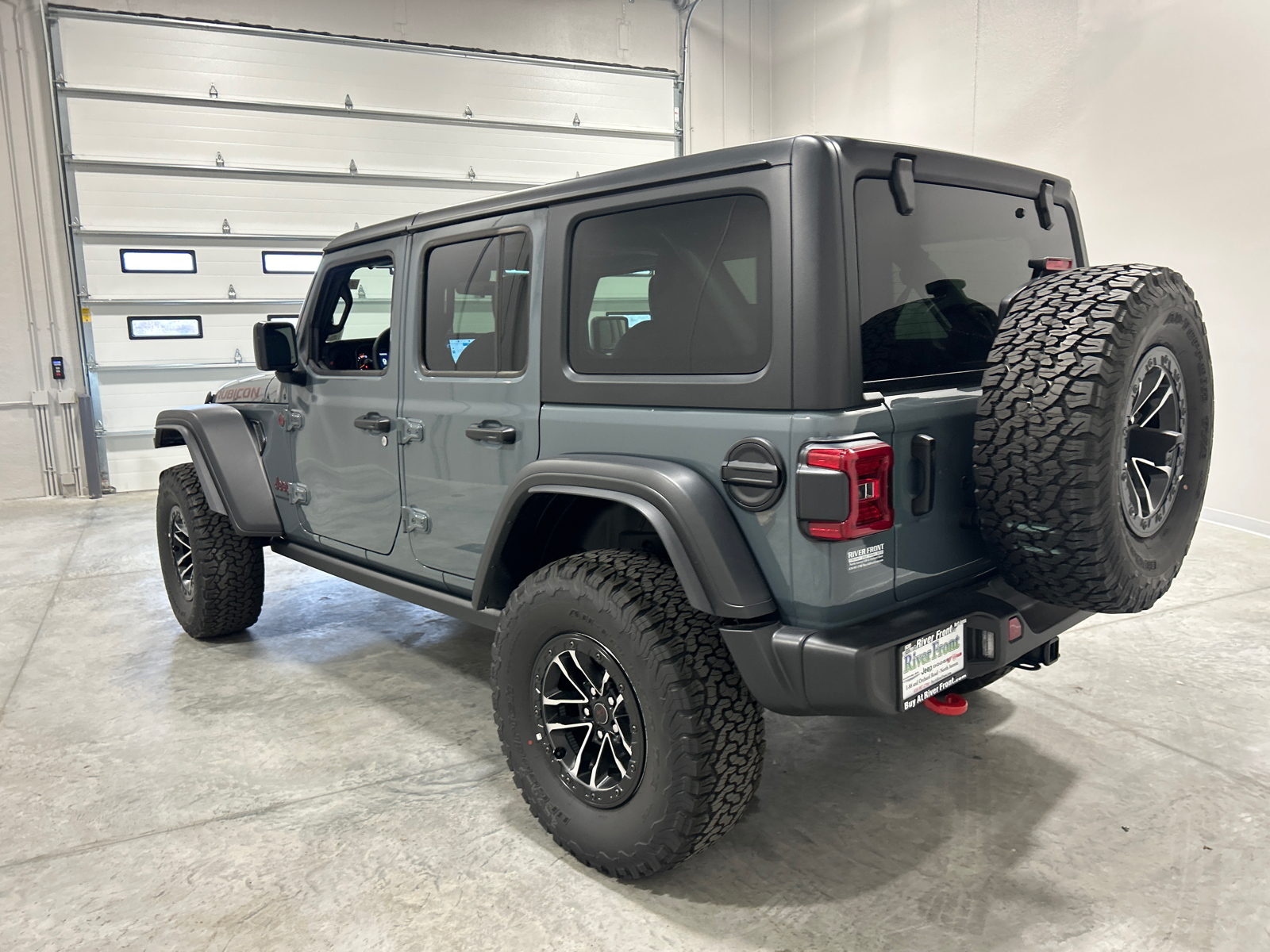 2024 Jeep Wrangler Rubicon 7