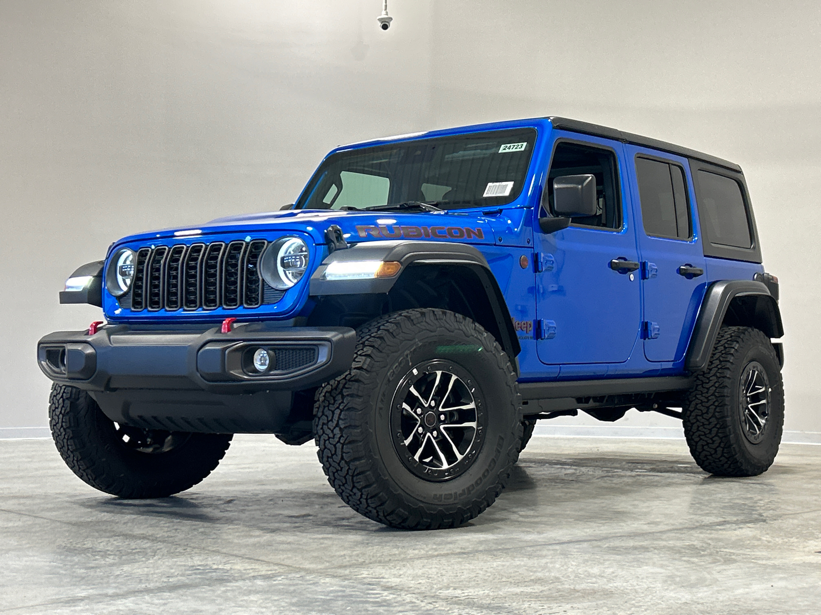 2024 Jeep Wrangler Rubicon 2