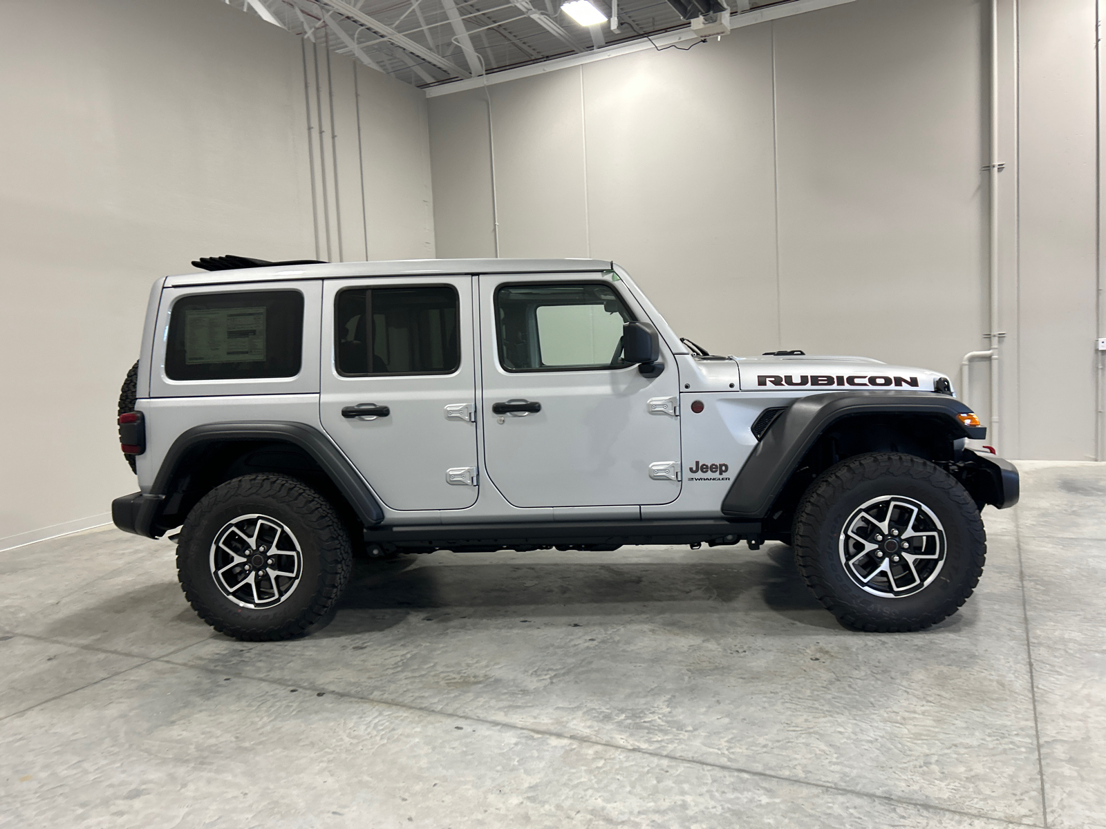 2024 Jeep Wrangler Rubicon 5