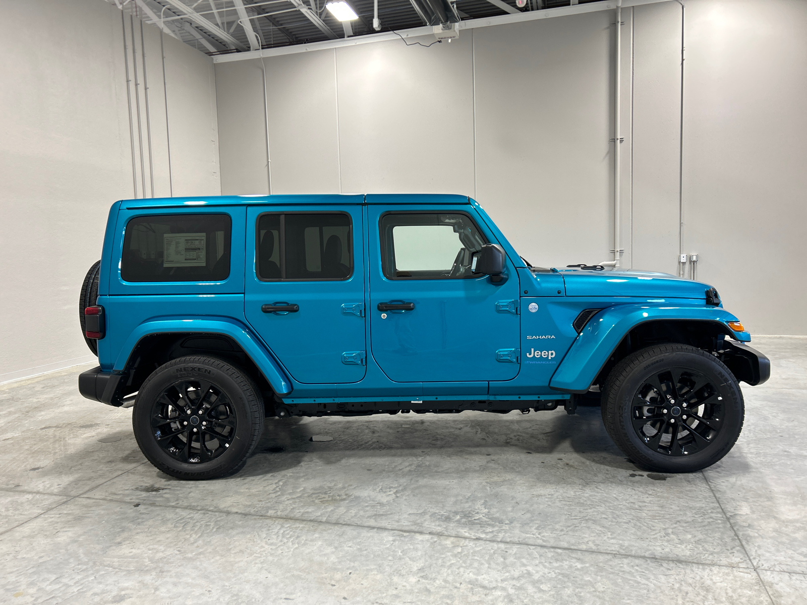 2024 Jeep Wrangler Sahara 4xe 5