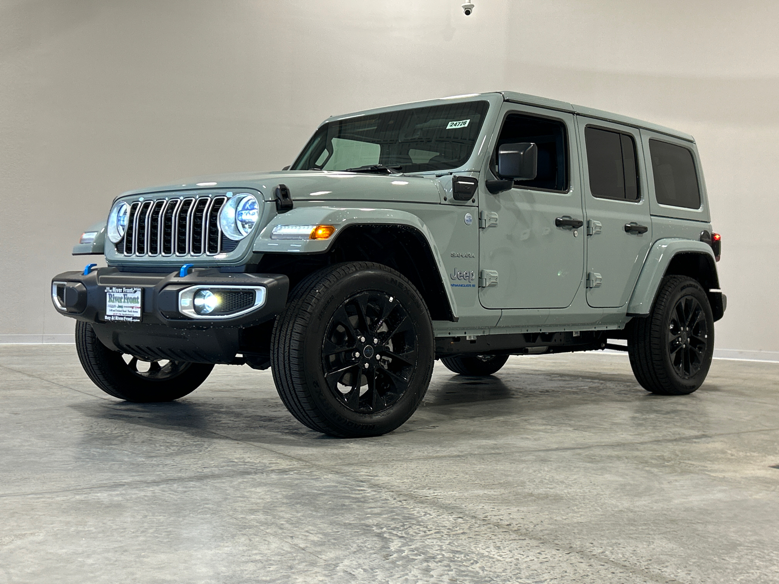 2024 Jeep Wrangler Sahara 4xe 2