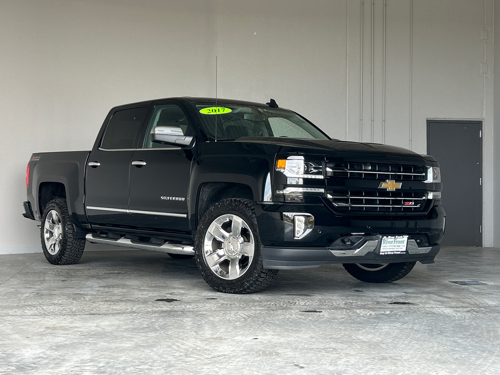 2017 Chevrolet Silverado 1500 LTZ 2