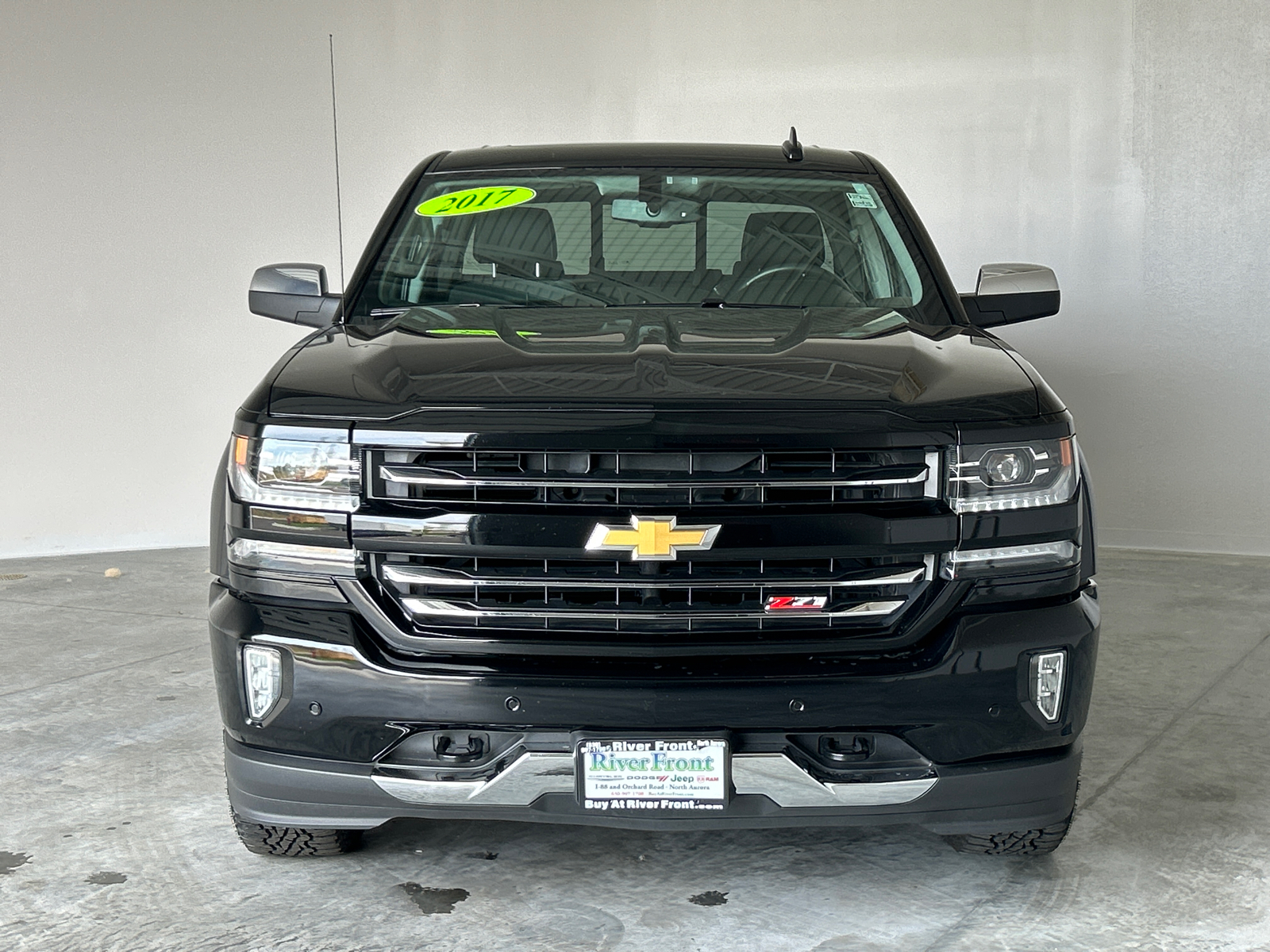 2017 Chevrolet Silverado 1500 LTZ 3