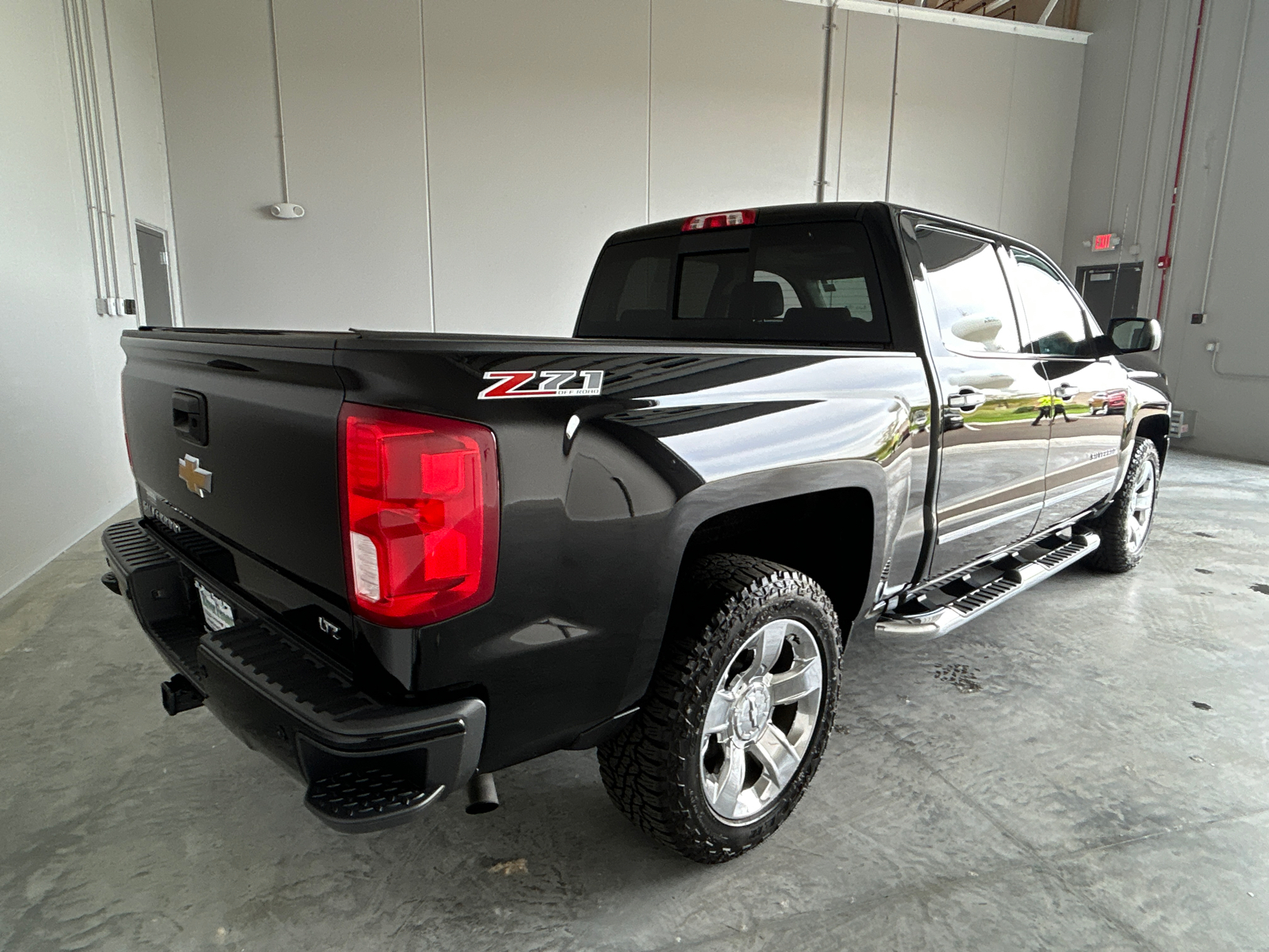 2017 Chevrolet Silverado 1500 LTZ 8