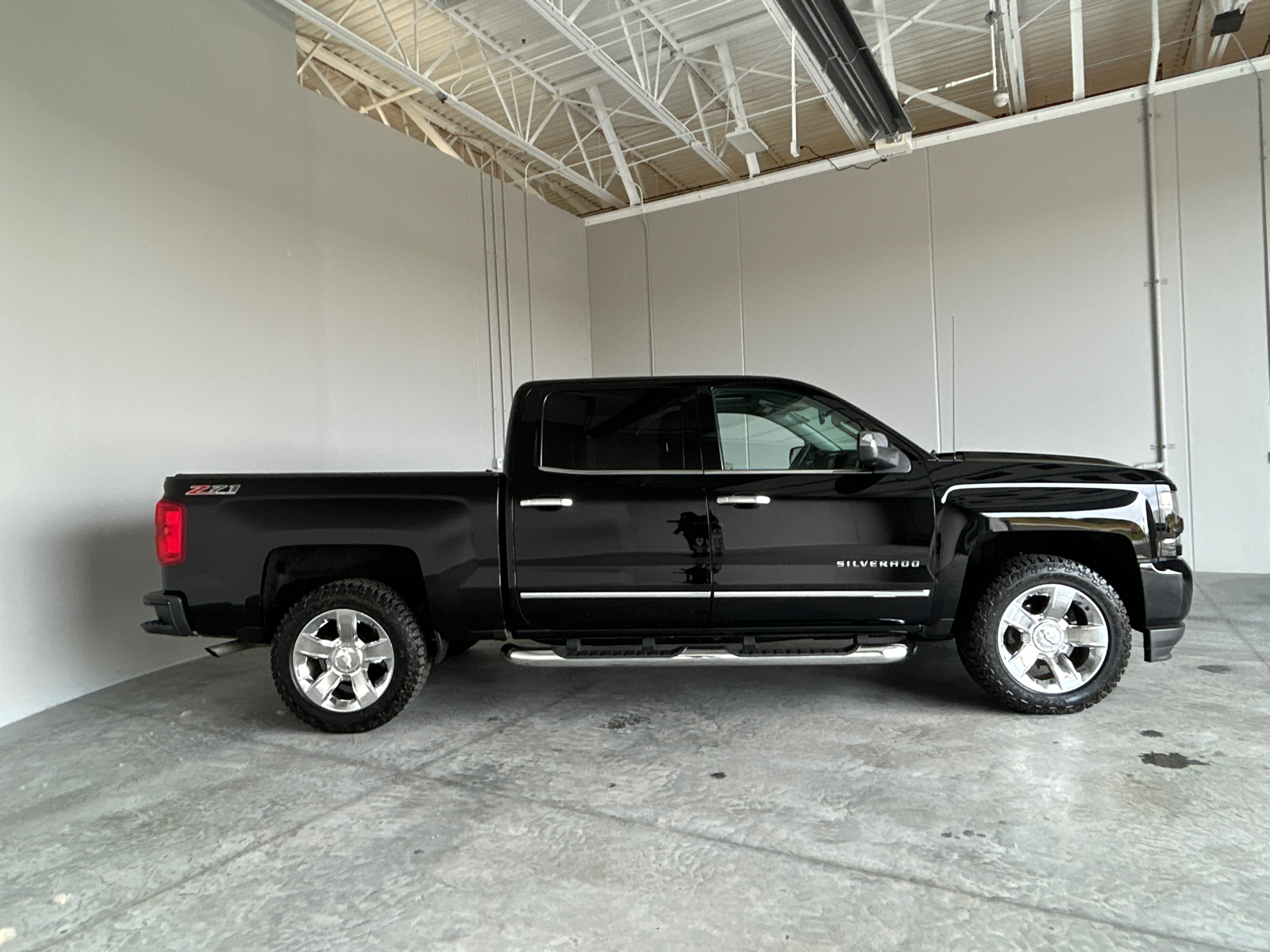 2017 Chevrolet Silverado 1500 LTZ 9