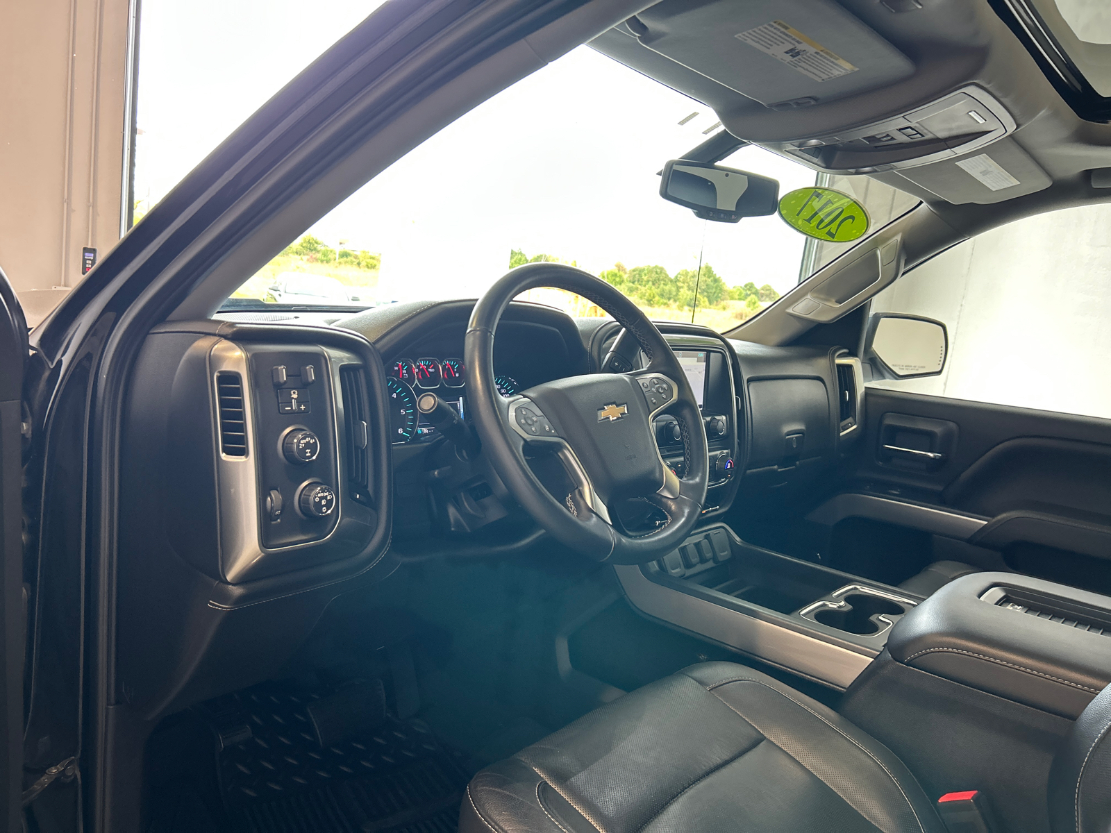 2017 Chevrolet Silverado 1500 LTZ 15