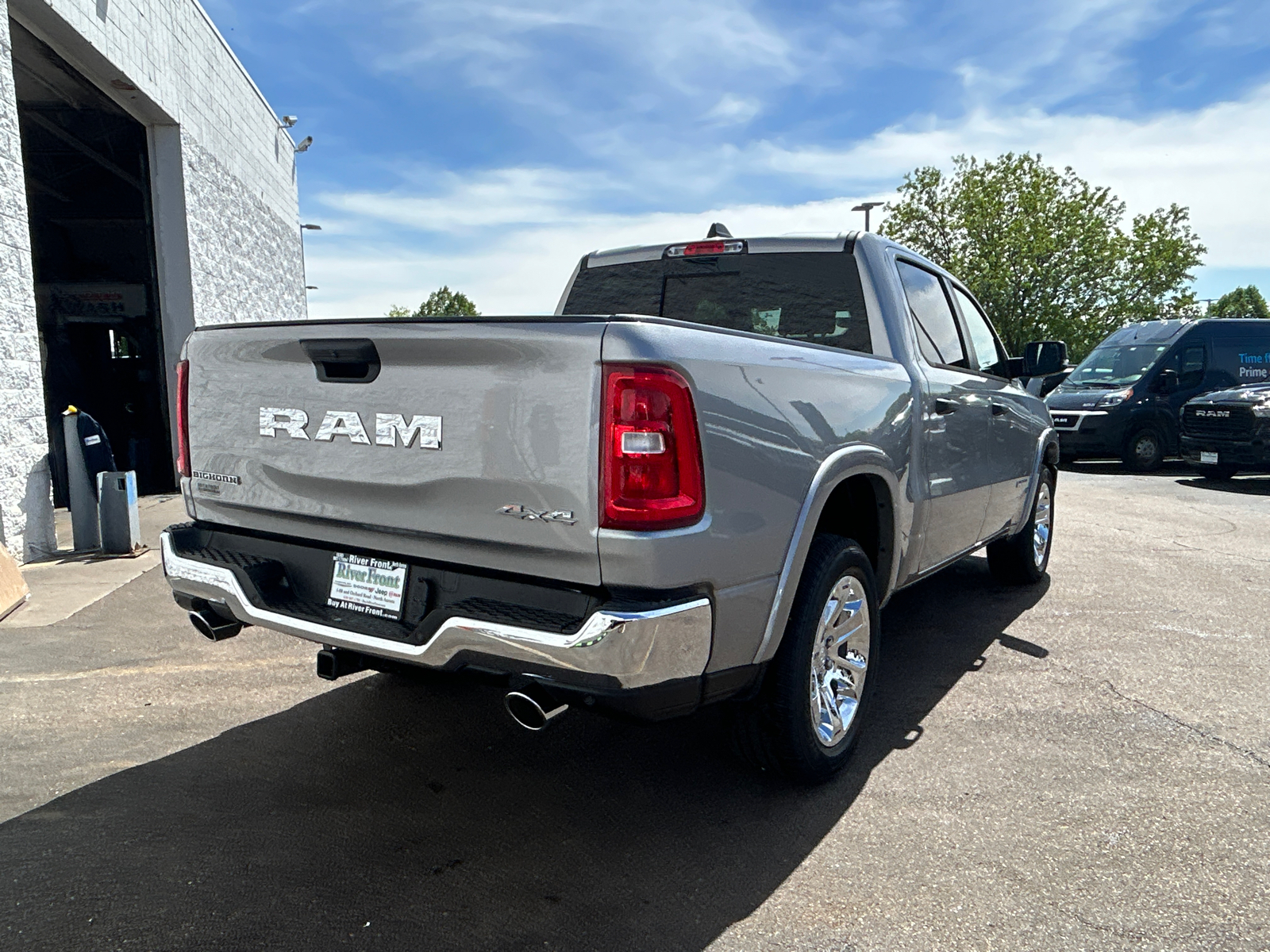 2025 Ram 1500 Big Horn/Lone Star 8