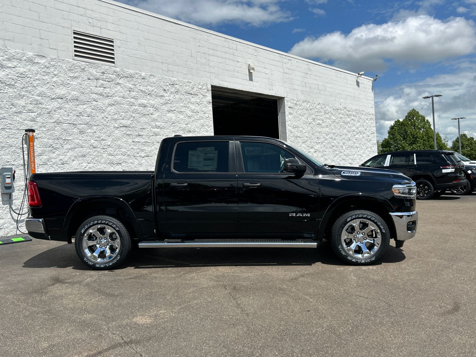 2025 Ram 1500 Big Horn/Lone Star 9