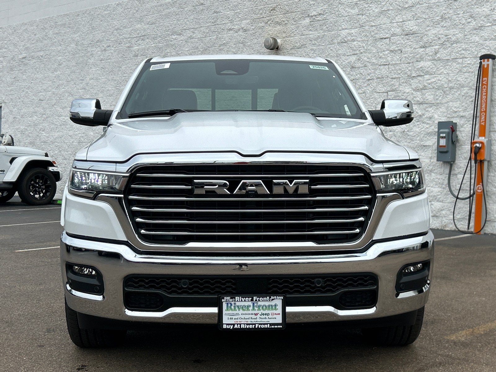 2025 Ram 1500 Laramie 3