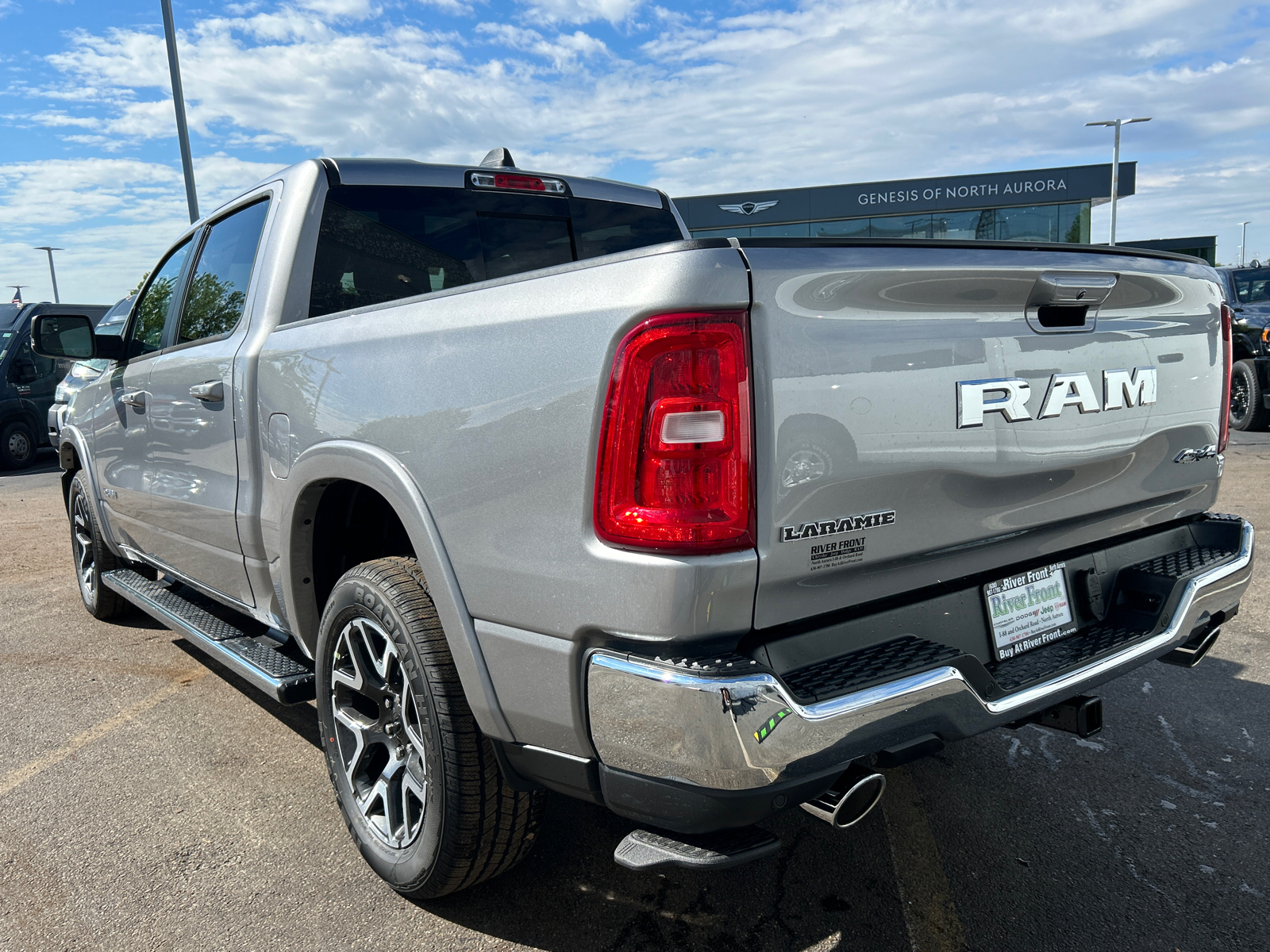 2025 Ram 1500 Laramie 6