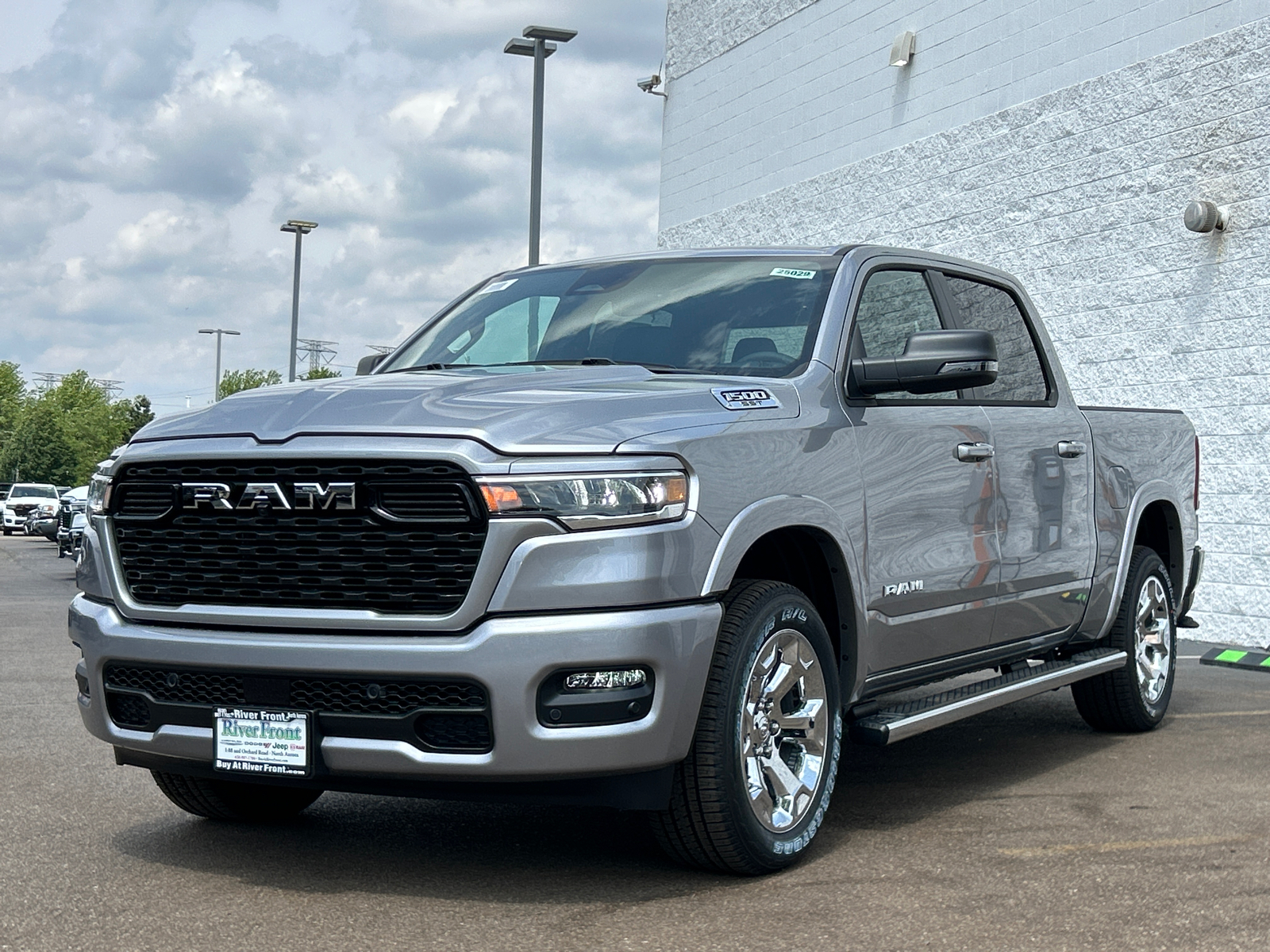 2025 Ram 1500 Big Horn/Lone Star 4