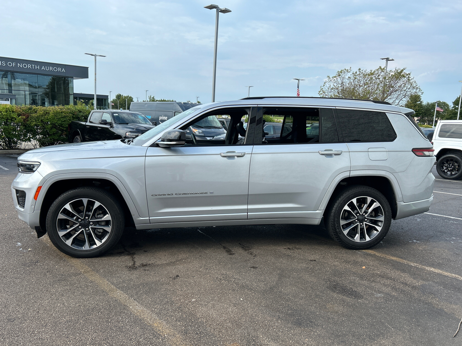 2021 Jeep Grand Cherokee L Overland 5