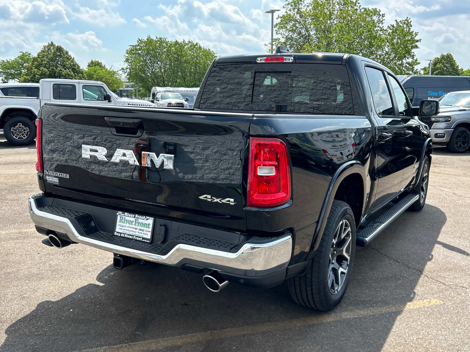 2025 Ram 1500 Laramie 8