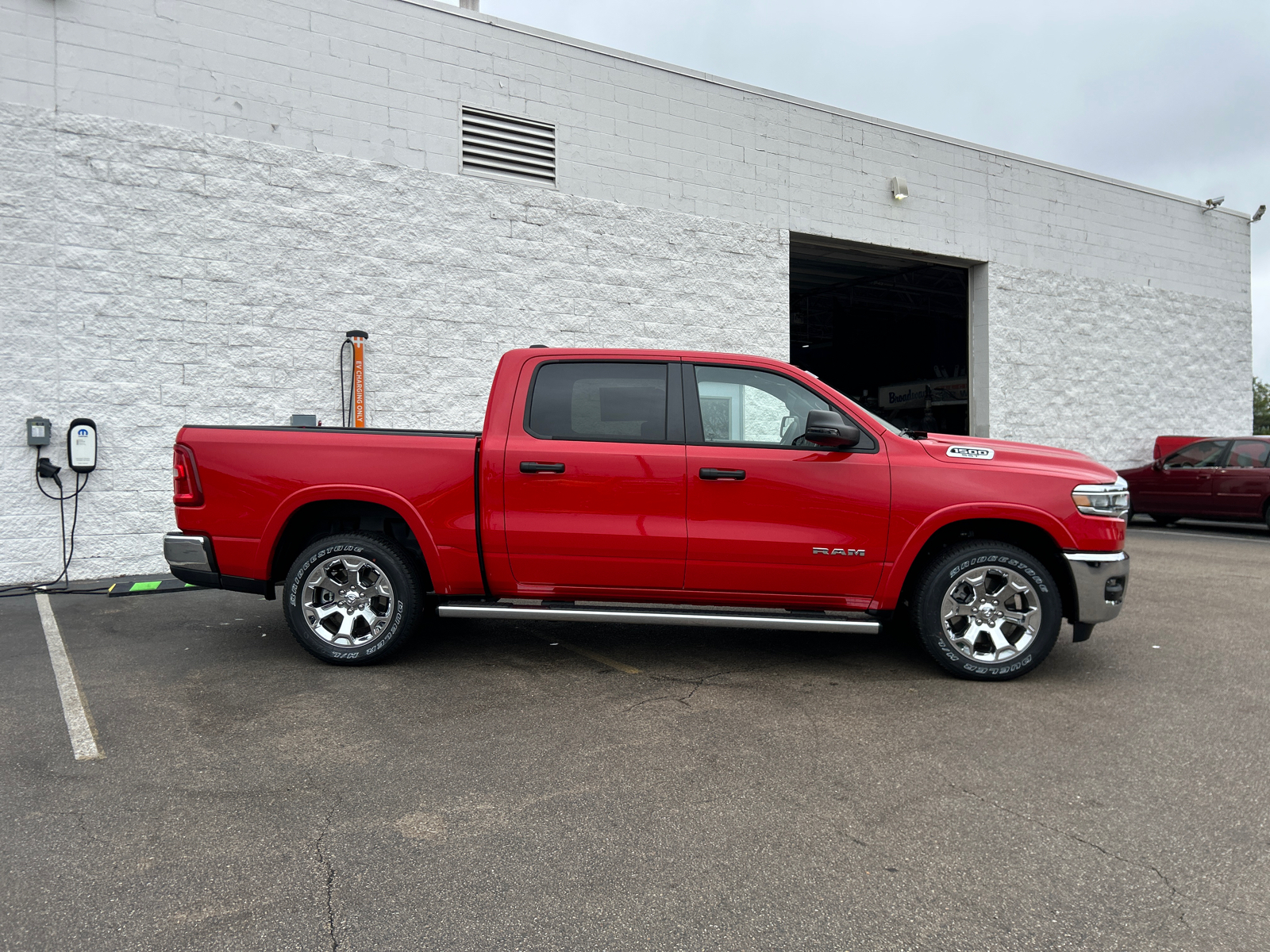 2025 Ram 1500 Big Horn/Lone Star 9