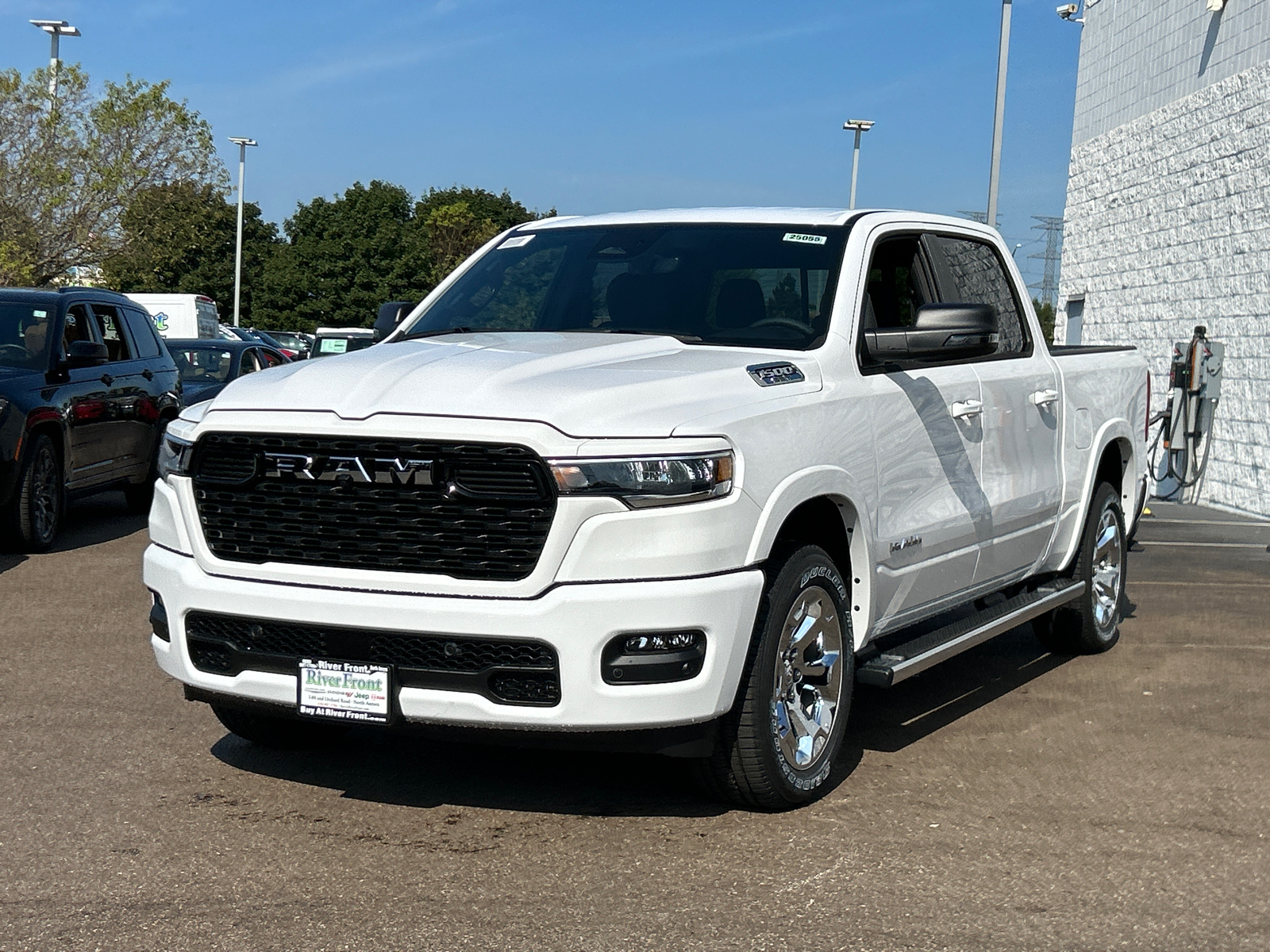 2025 Ram 1500 Big Horn/Lone Star 4