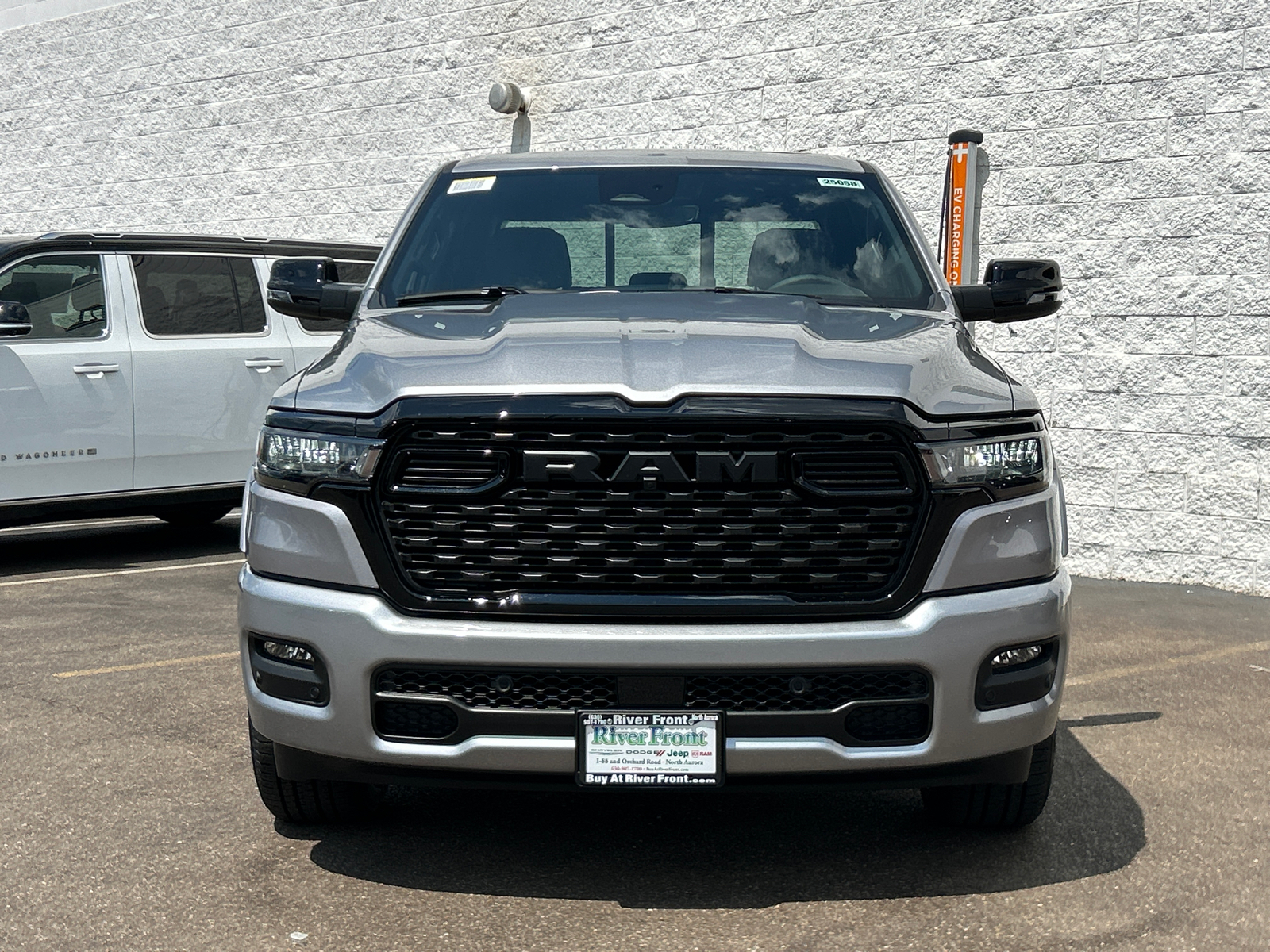 2025 Ram 1500 Big Horn/Lone Star 3