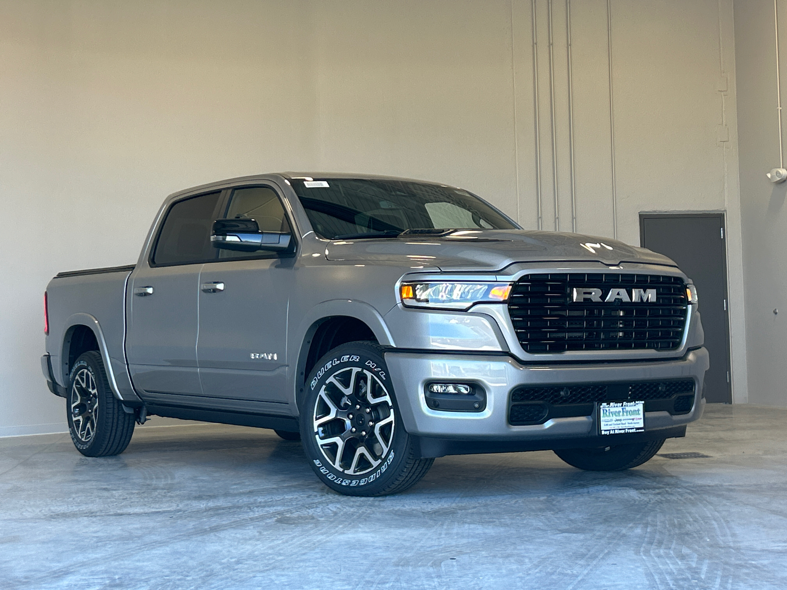 2025 Ram 1500 Laramie 2