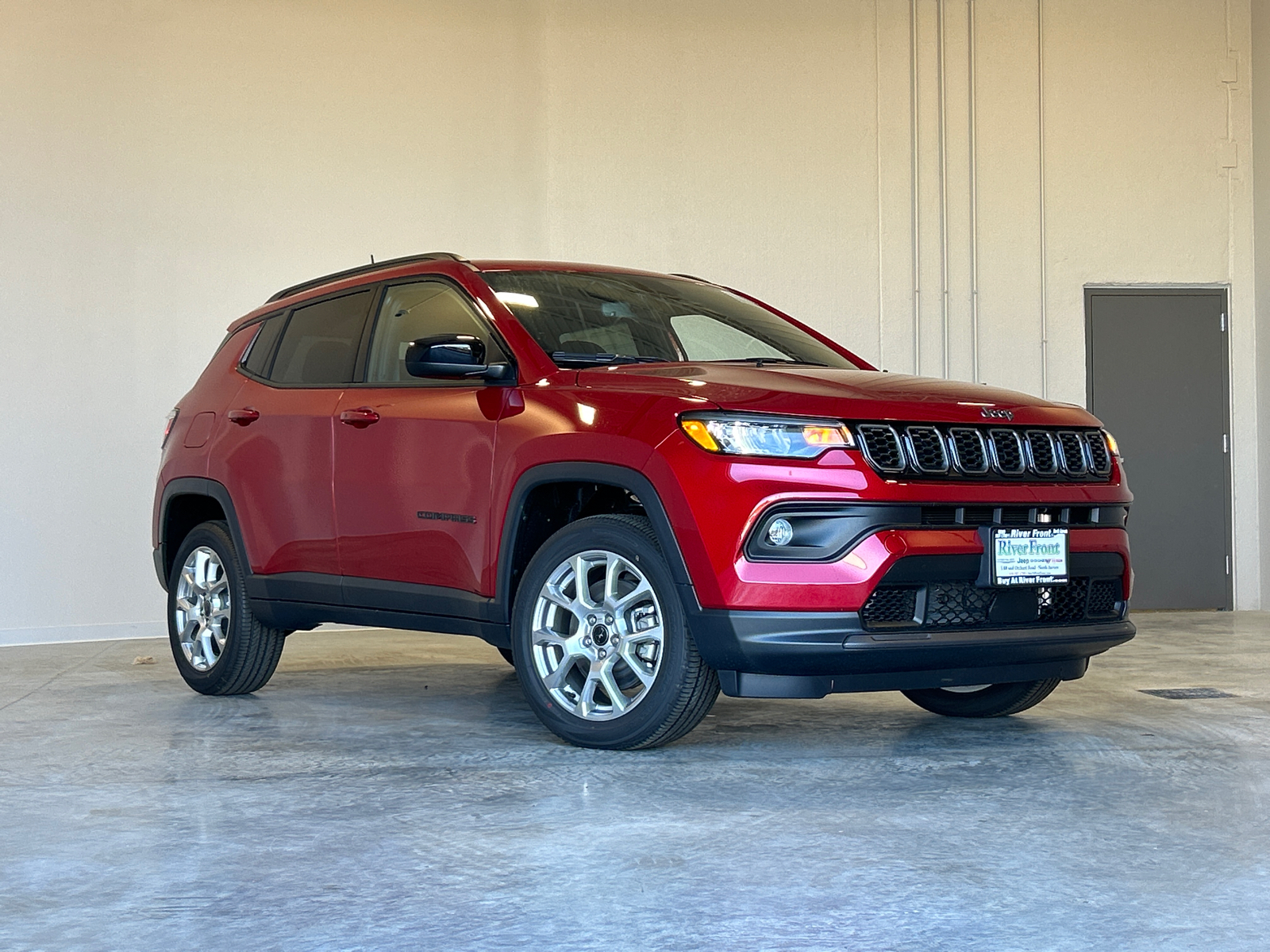 2025 Jeep Compass Latitude 1