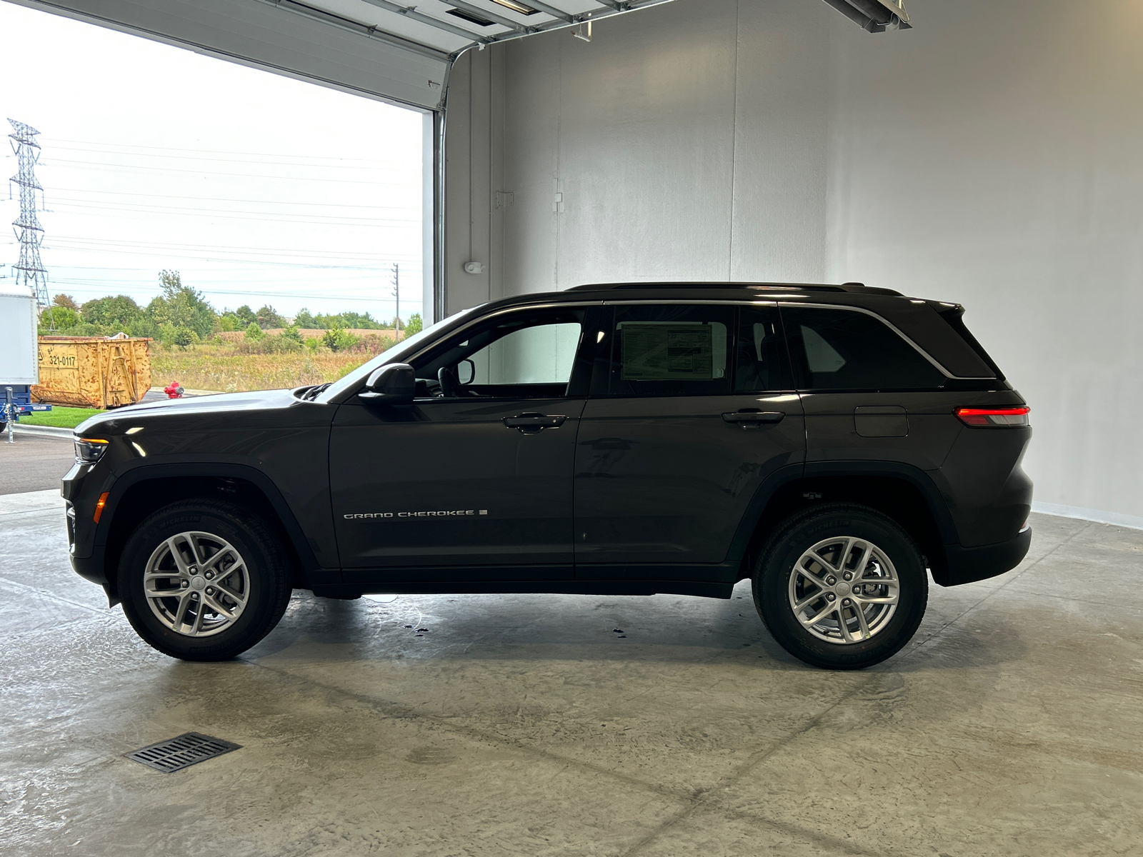 2025 Jeep Grand Cherokee Altitude X 5