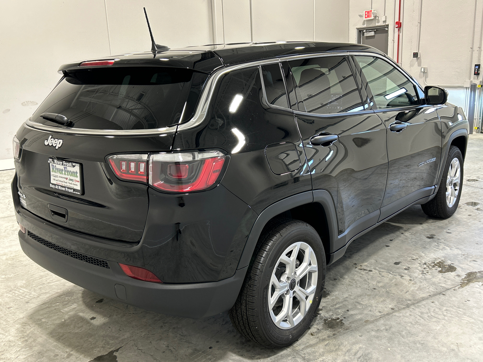 2025 Jeep Compass Sport 6