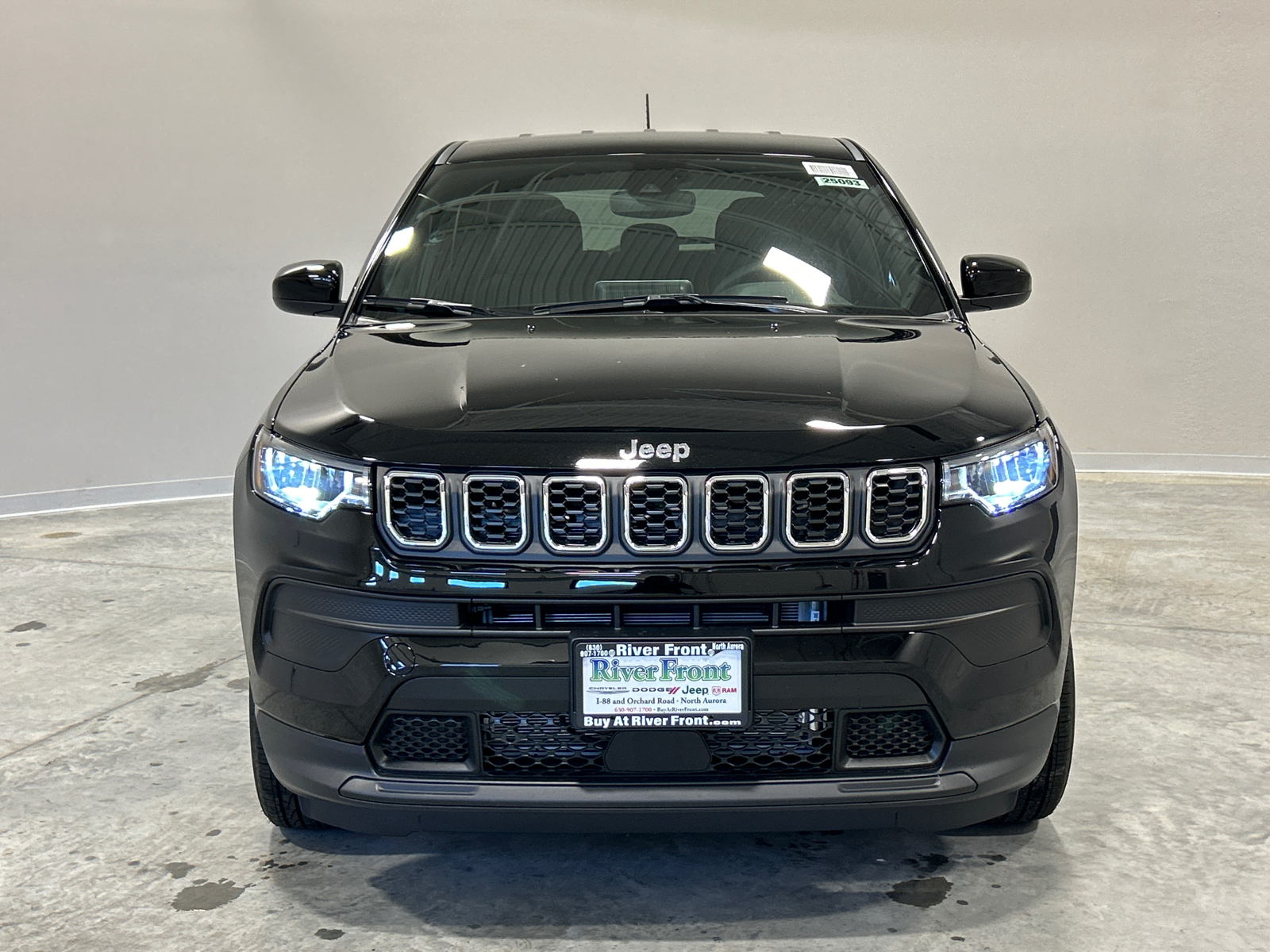 2025 Jeep Compass Sport 9