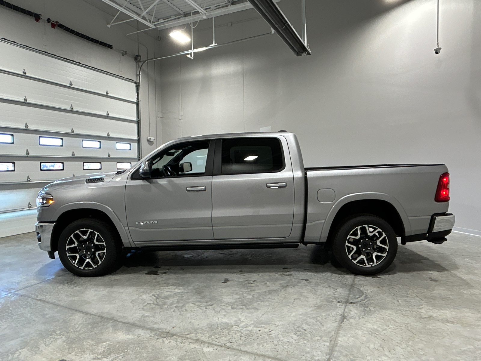 2025 Ram 1500 Laramie 3