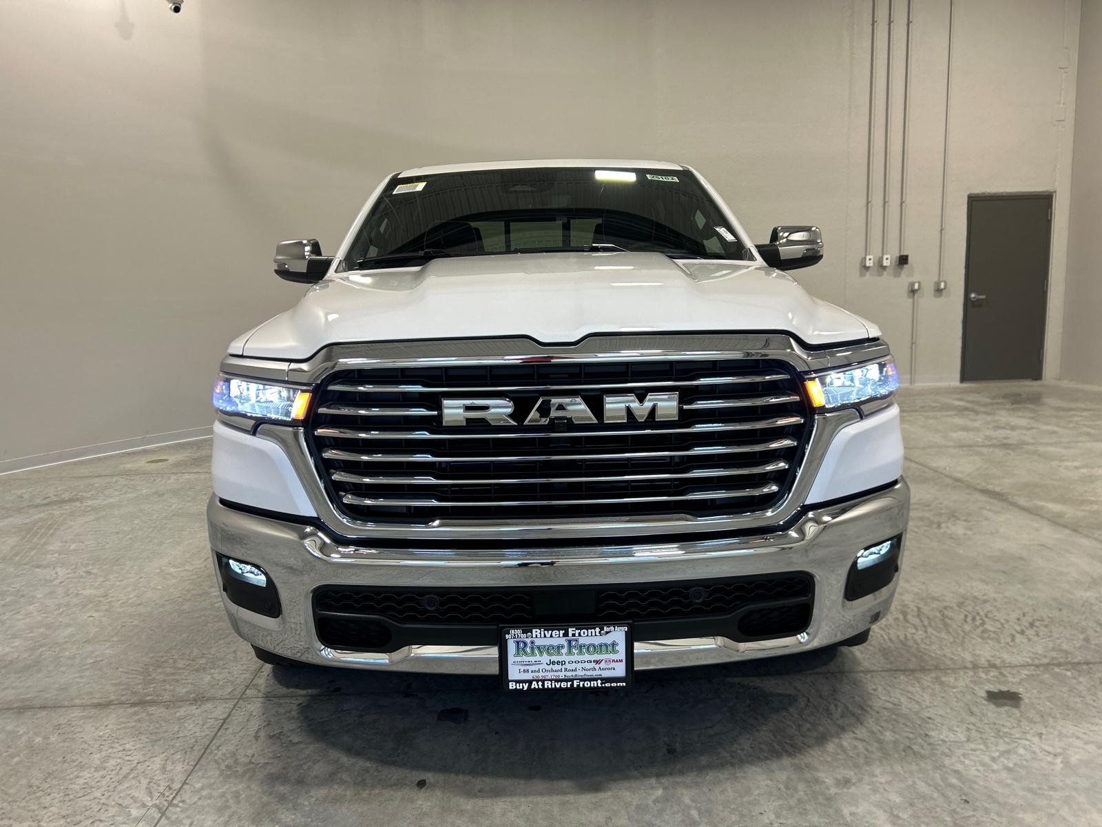 2025 Ram 1500 Laramie 3