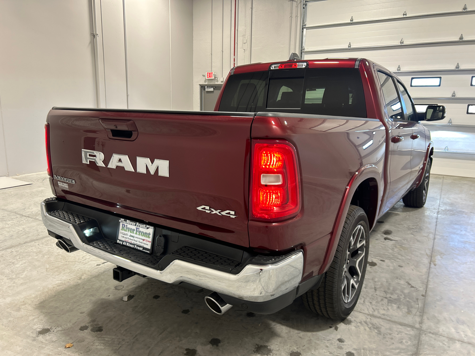 2025 Ram 1500 Laramie 6